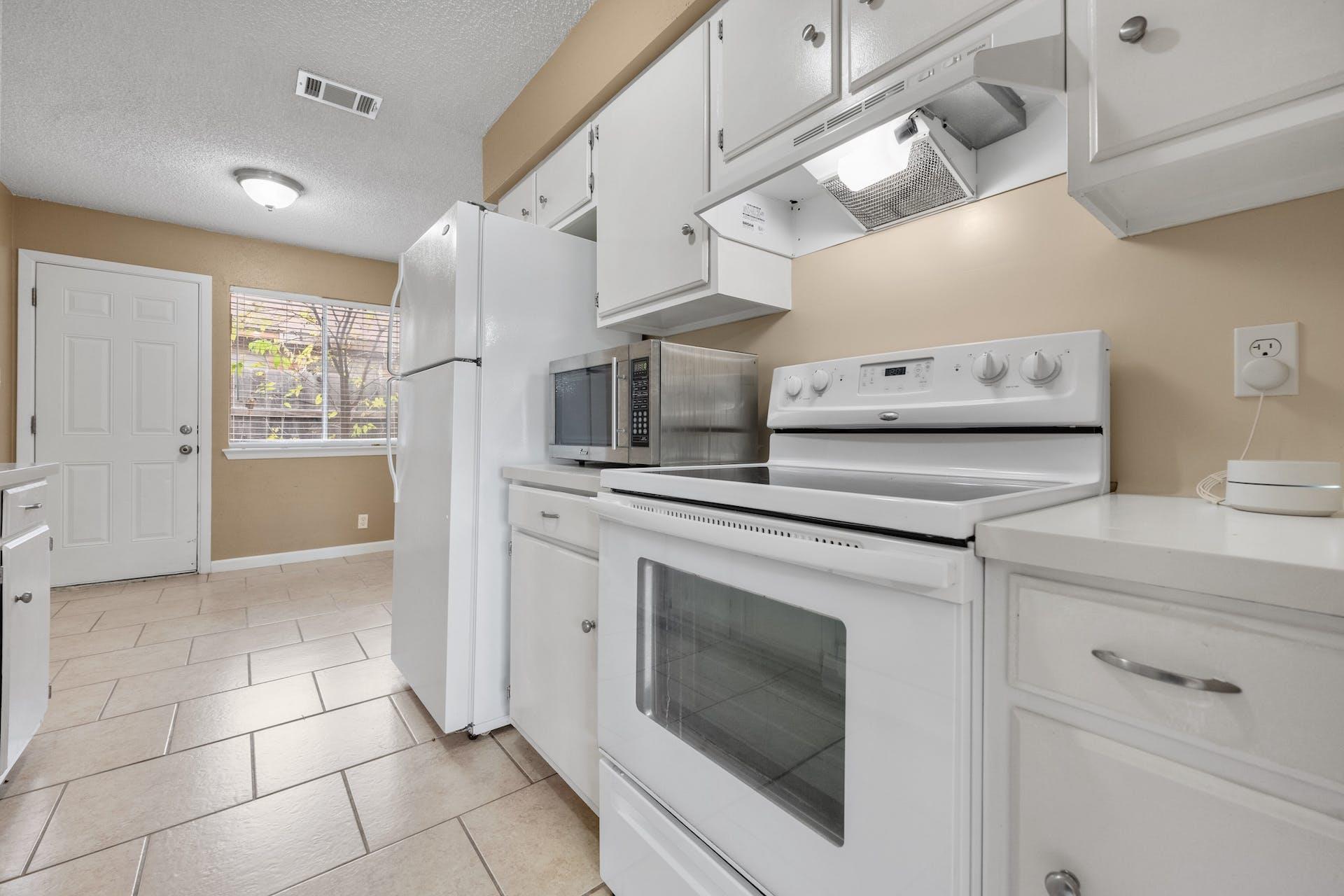 3404 Willow run Cv, Austin, TX 78704