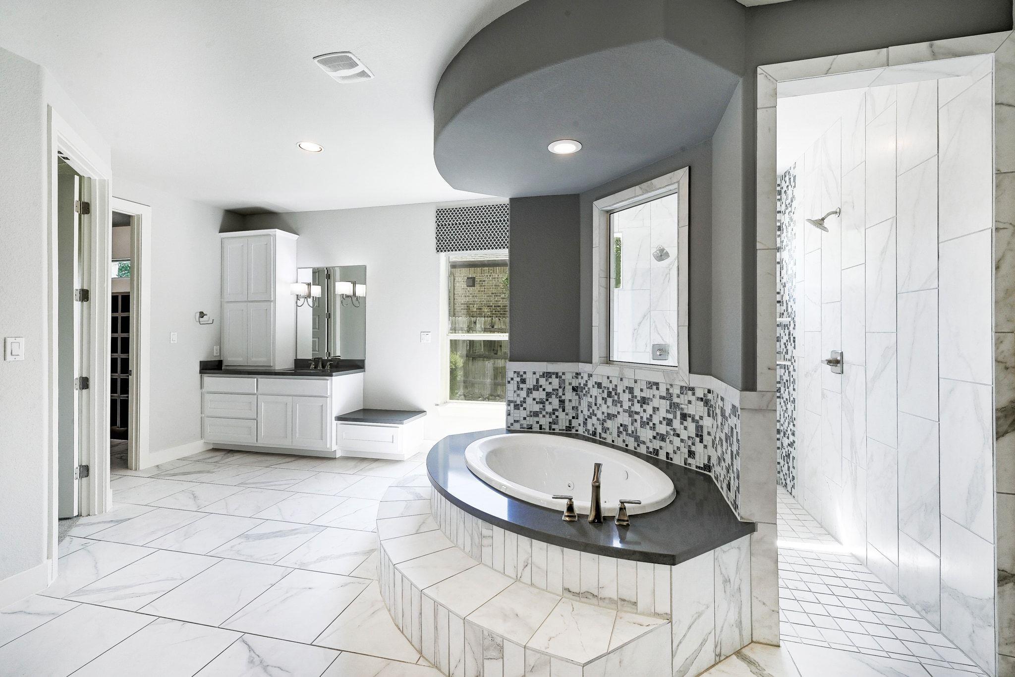 258 Brins Way, Dripping Springs, TX 78620