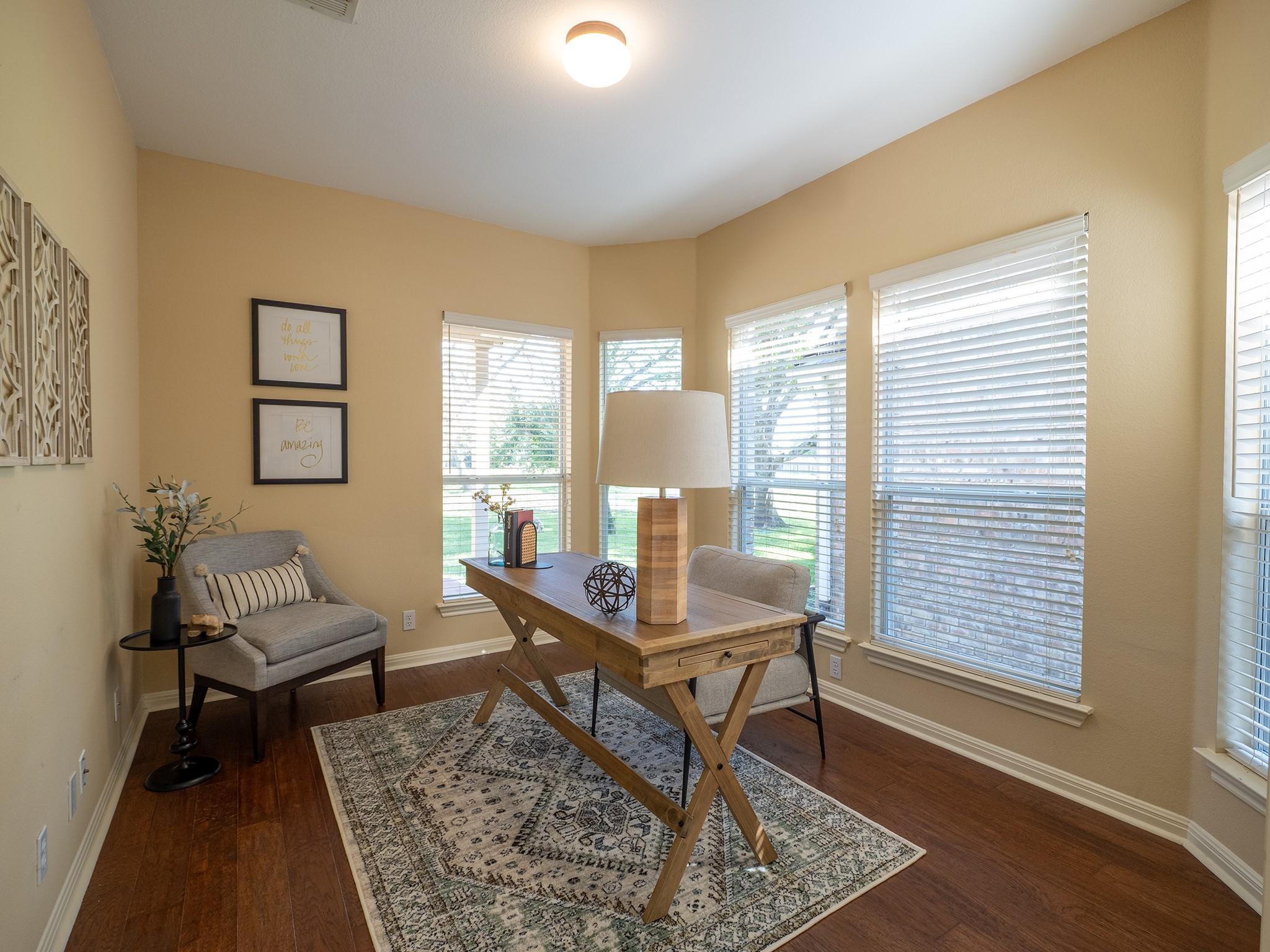 2 Champions Ln, Austin, TX 78734