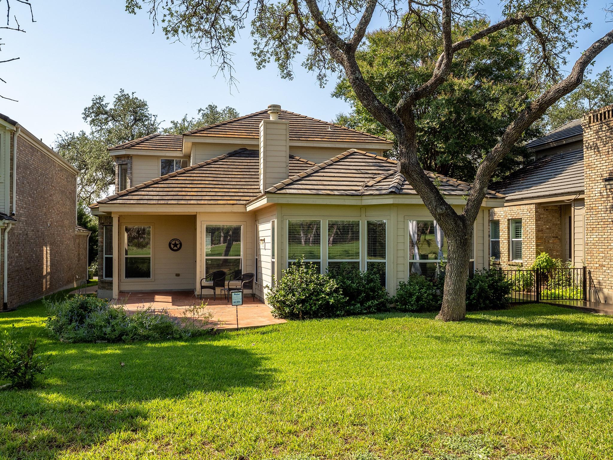 2 Champions Ln, Austin, TX 78734