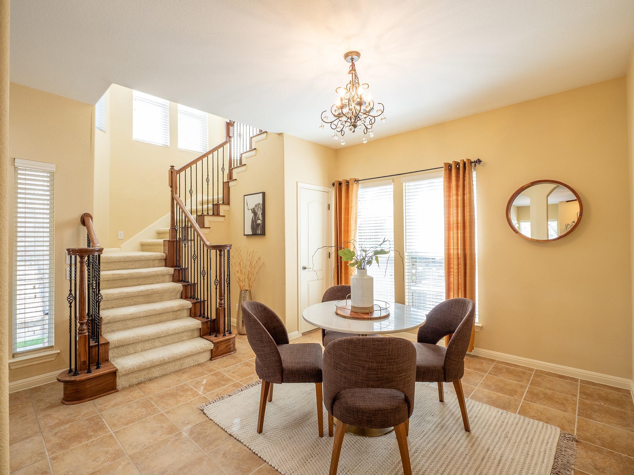 2 Champions Ln, Austin, TX 78734