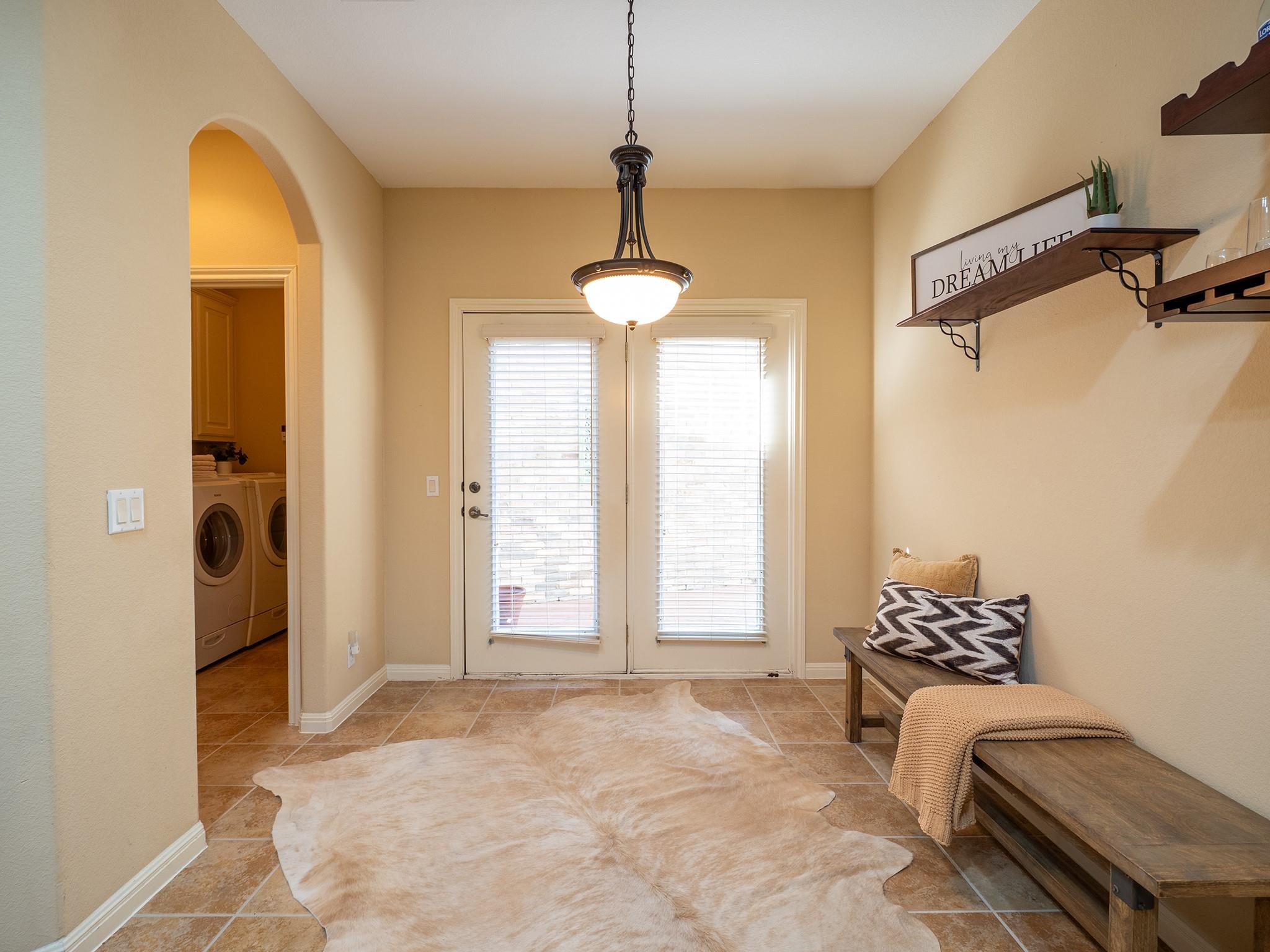 2 Champions Ln, Austin, TX 78734