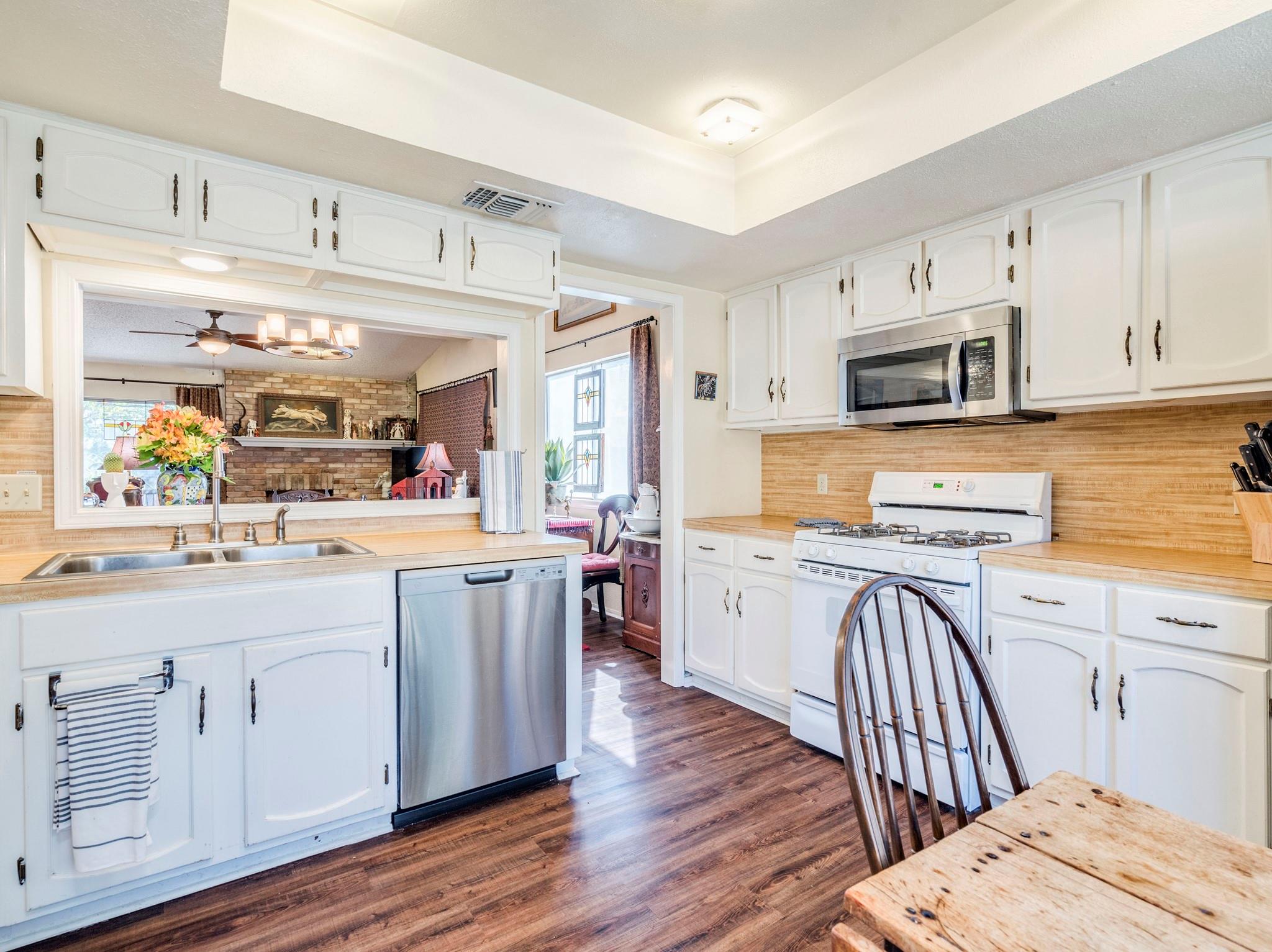 9417 Singing Quail Dr, Austin, TX 78758