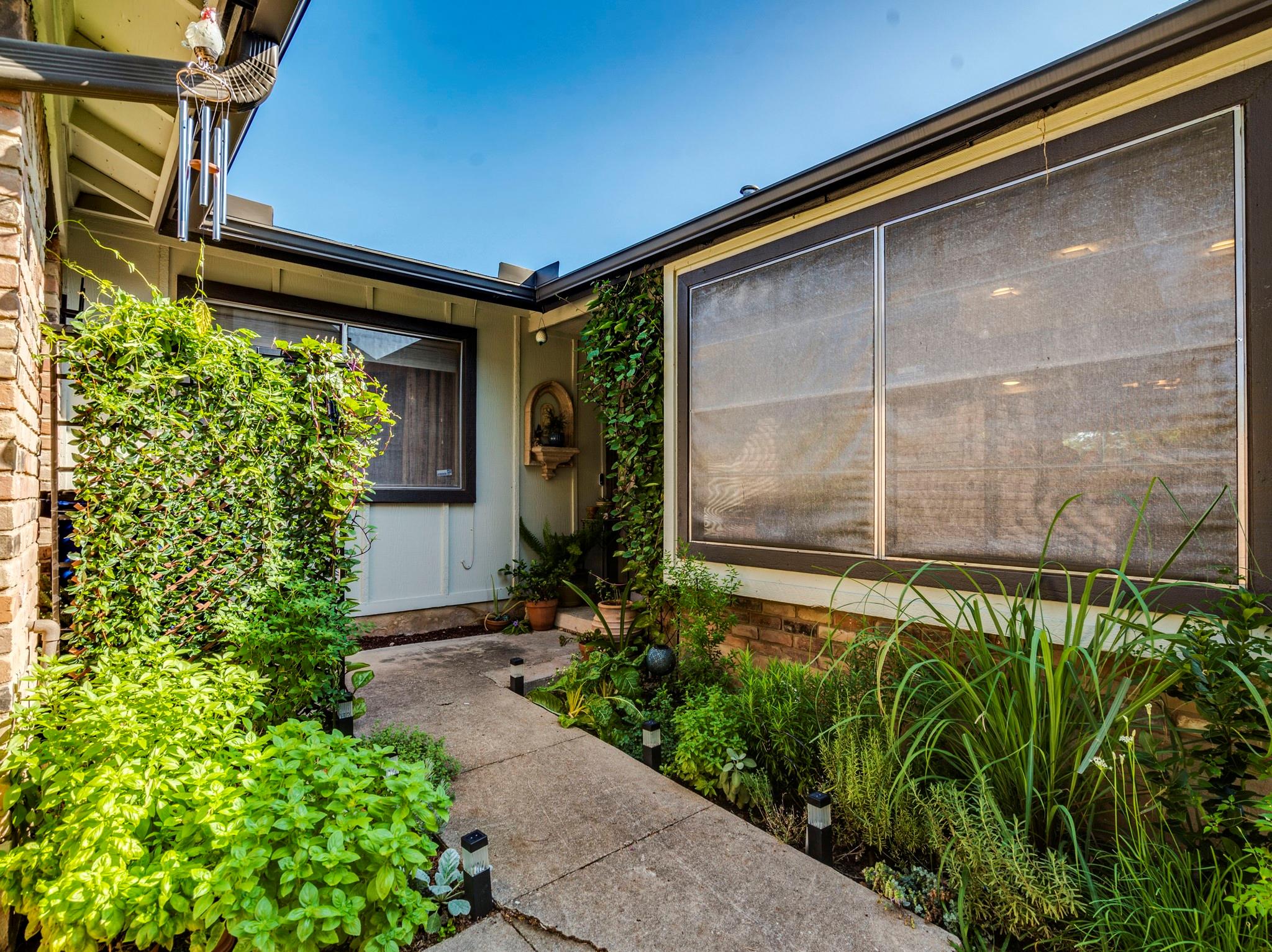 9417 Singing Quail Dr, Austin, TX 78758