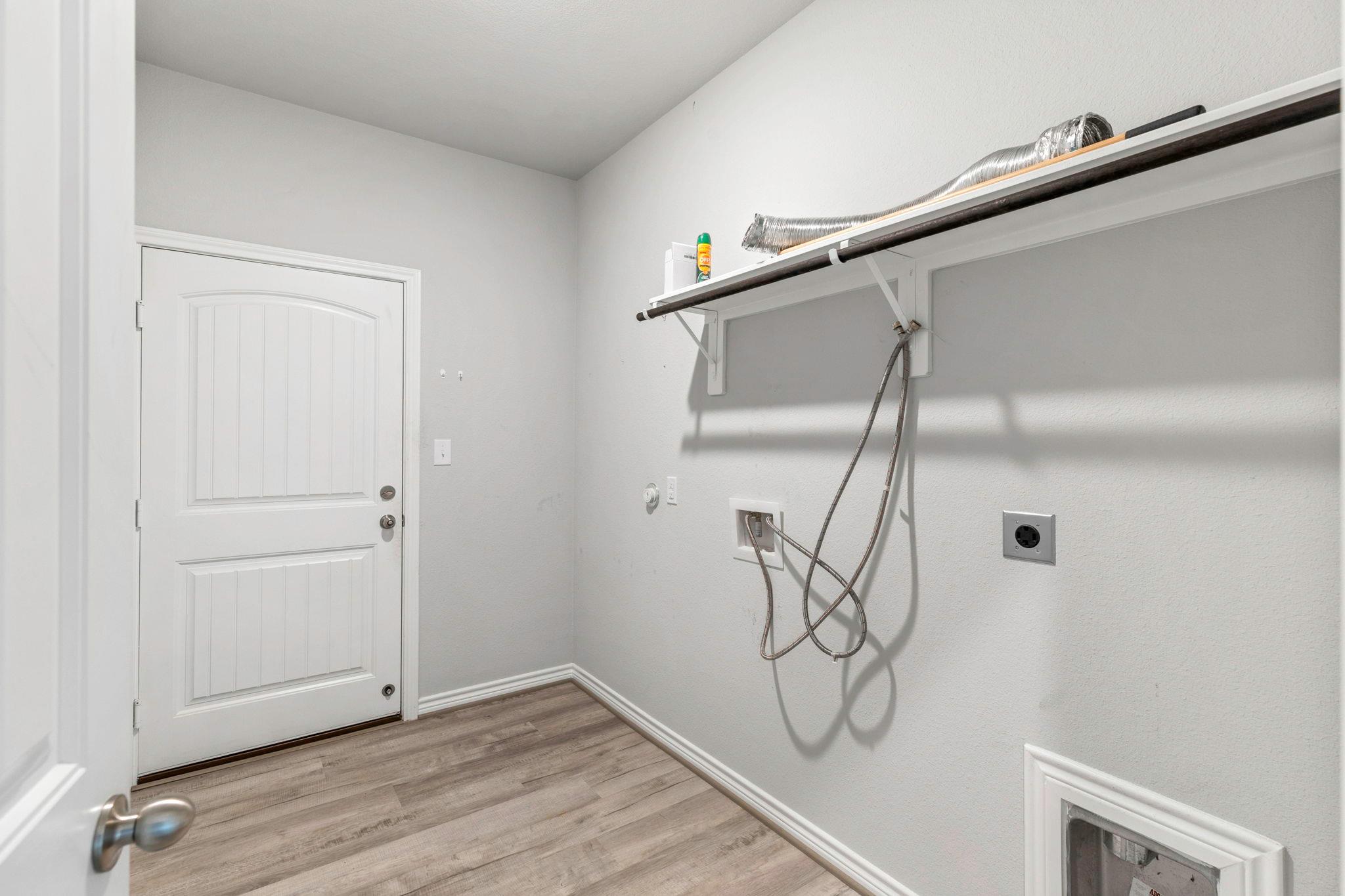 446 Post Oak, Gonzales, TX 78629