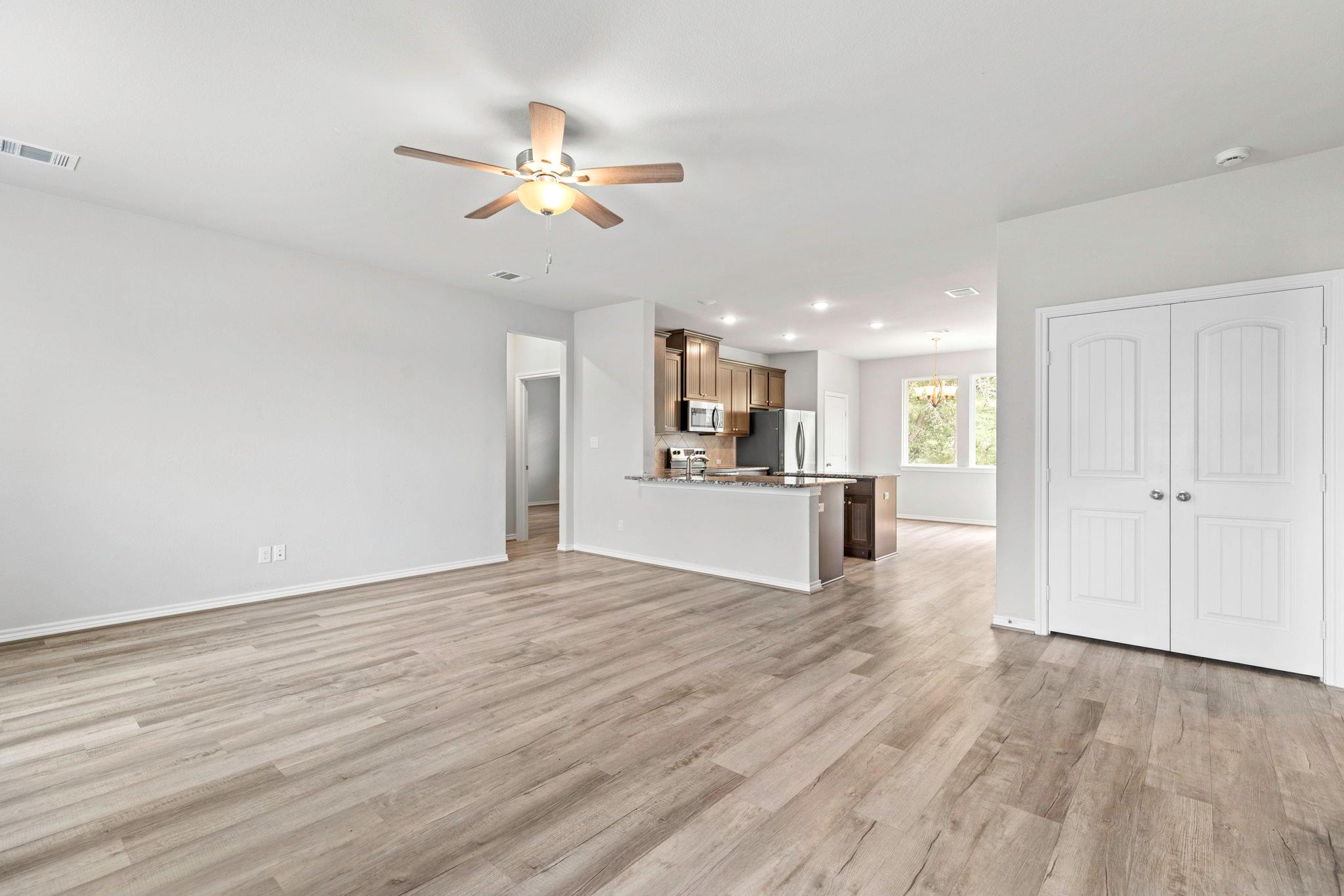 446 Post Oak, Gonzales, TX 78629