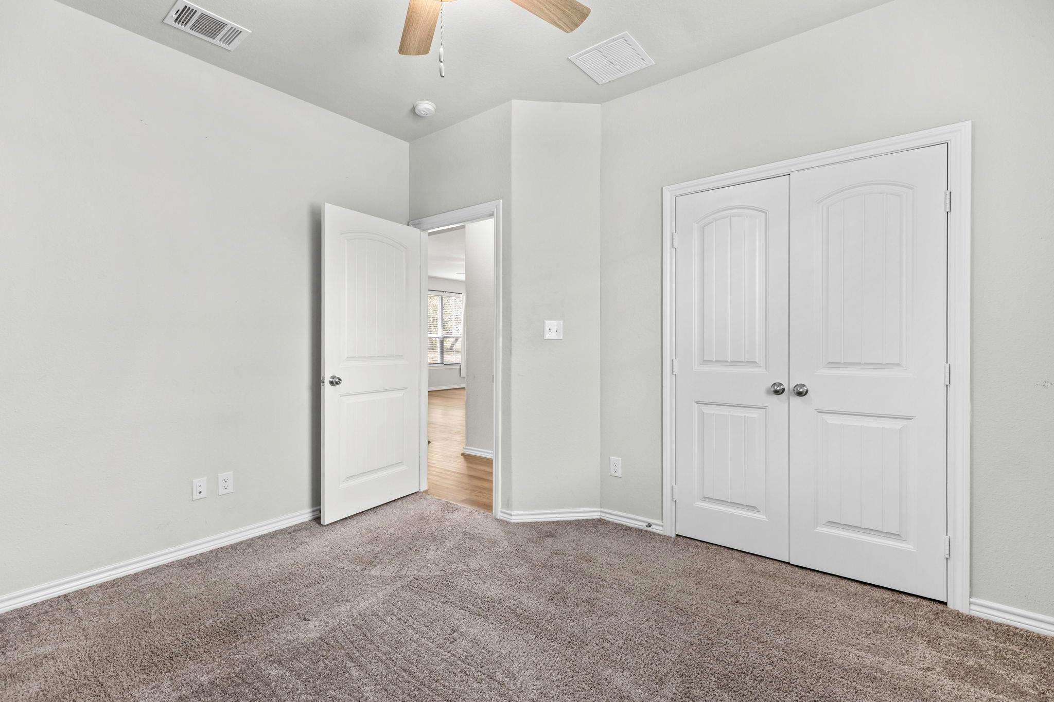 446 Post Oak, Gonzales, TX 78629