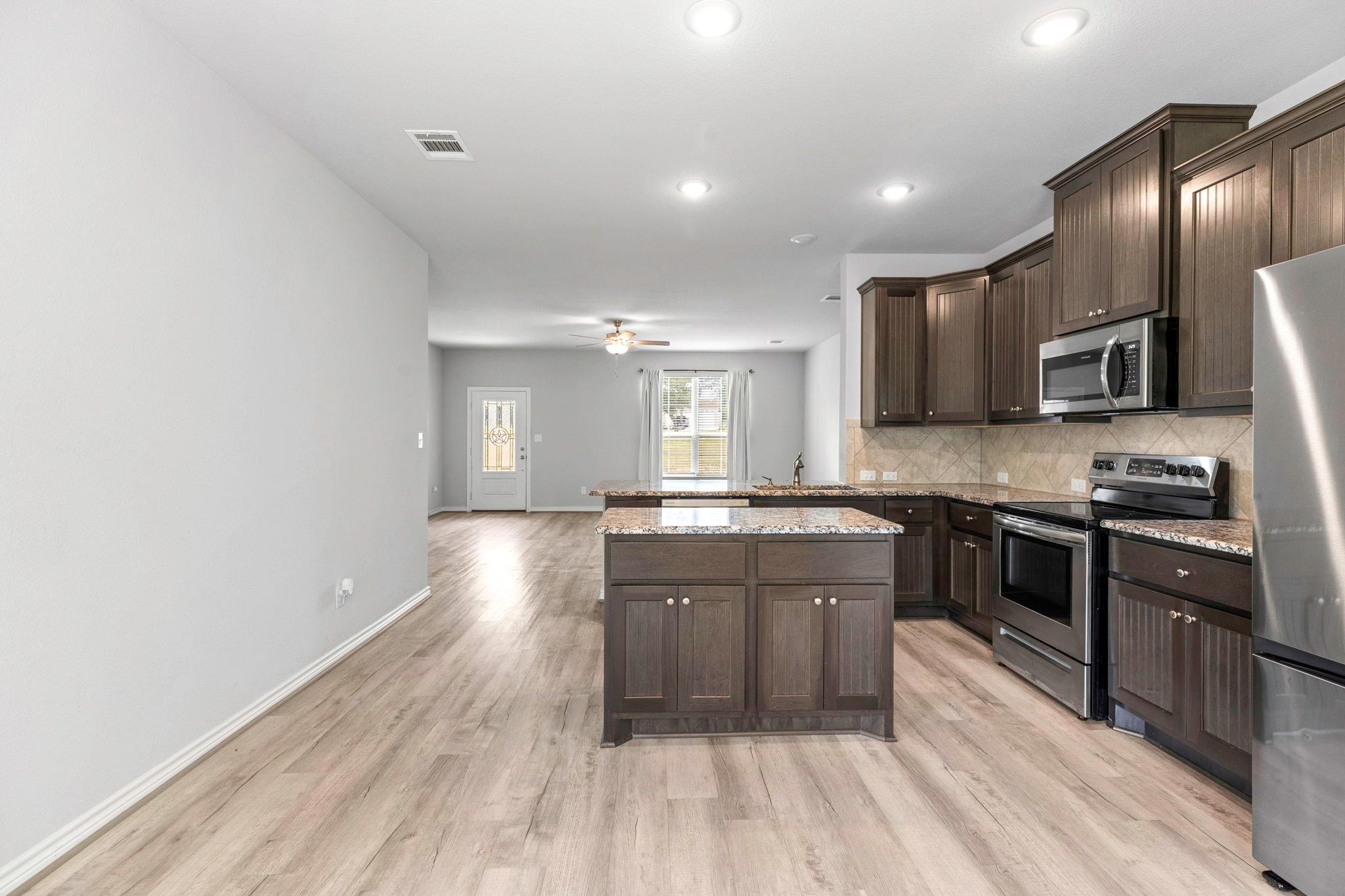 446 Post Oak, Gonzales, TX 78629