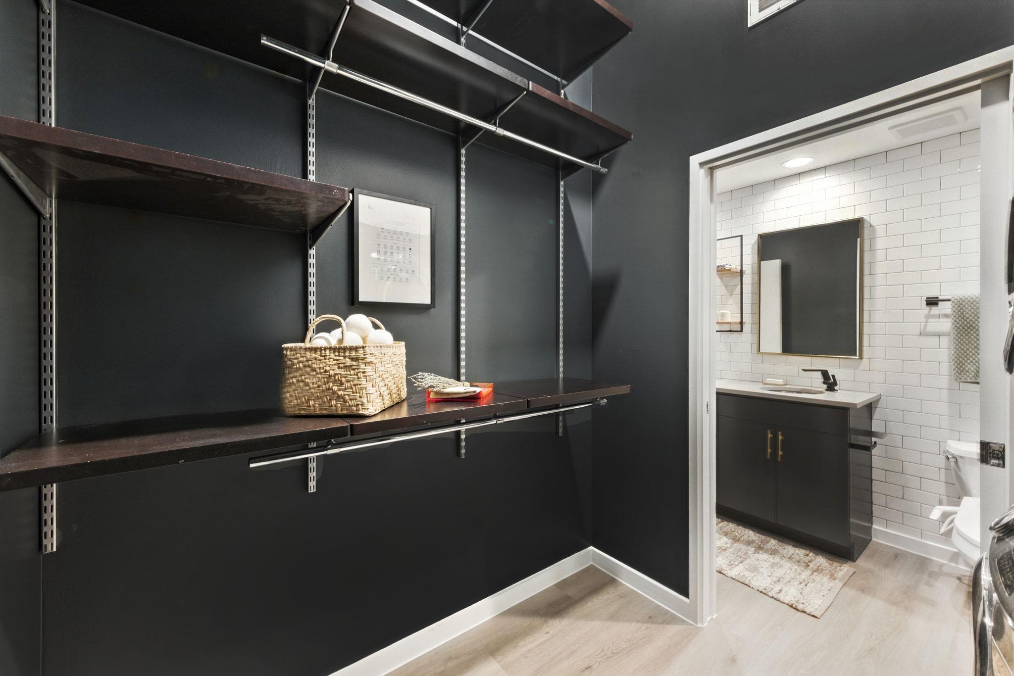 2124 E 6th St # 418, Austin, TX 78702