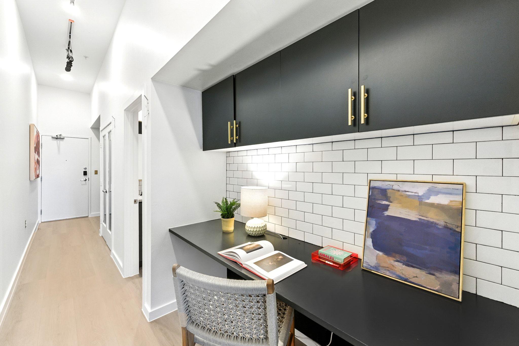 2124 E 6th St # 418, Austin, TX 78702