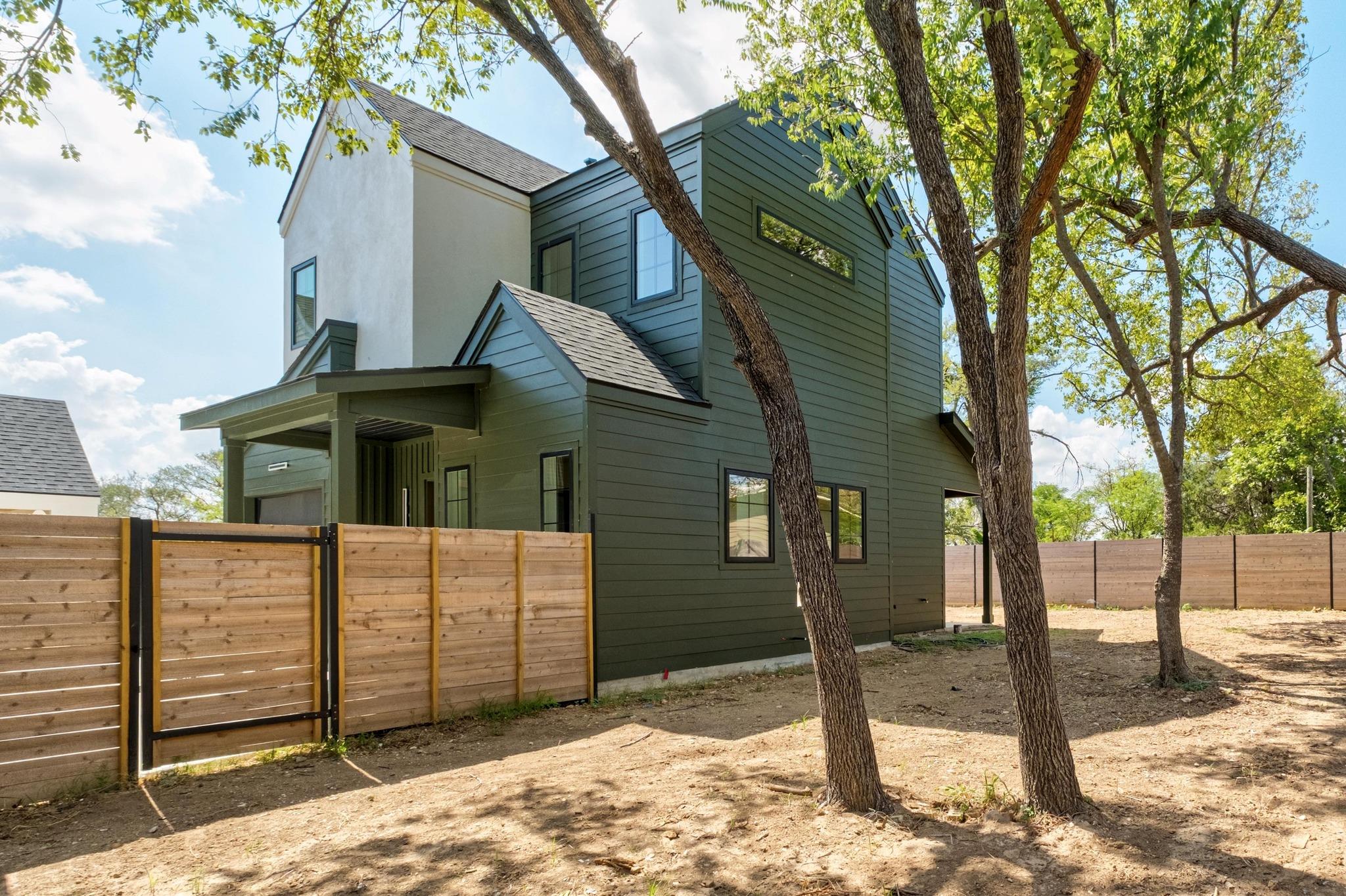 5203 Star Light Ter # 2, Austin, TX 78721