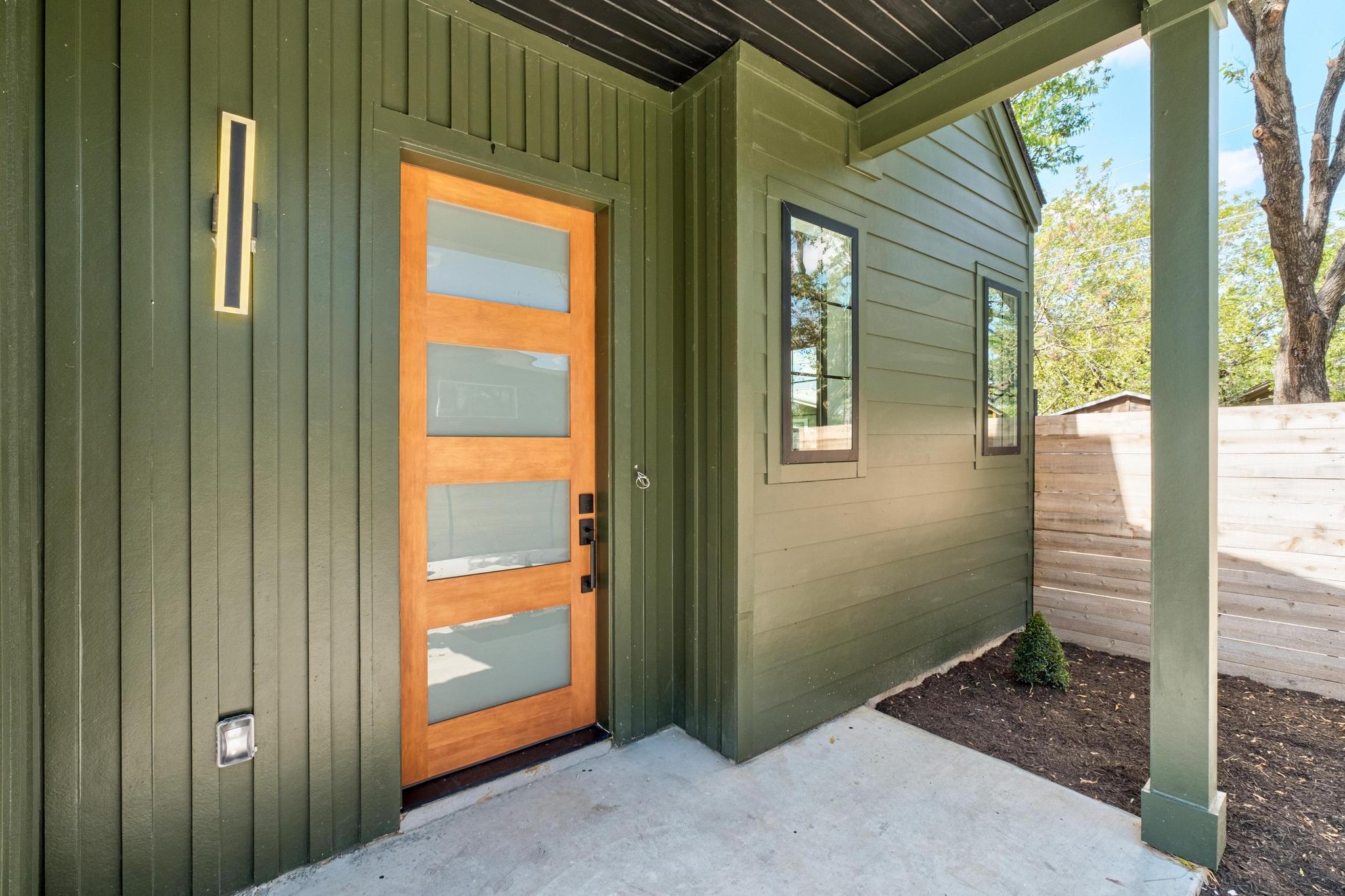 5203 Star Light Ter # 2, Austin, TX 78721