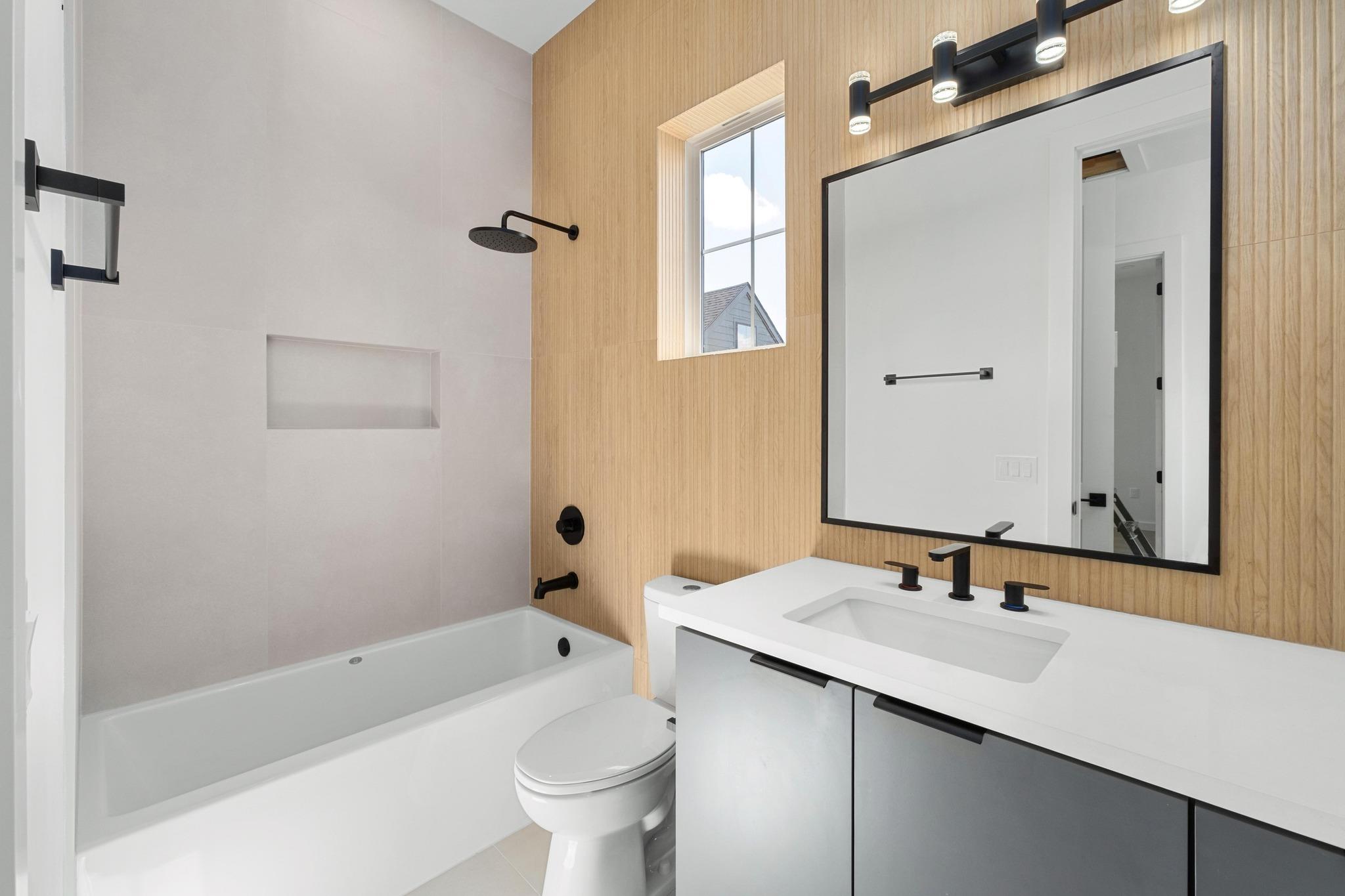 5203 Star Light Ter # 2, Austin, TX 78721