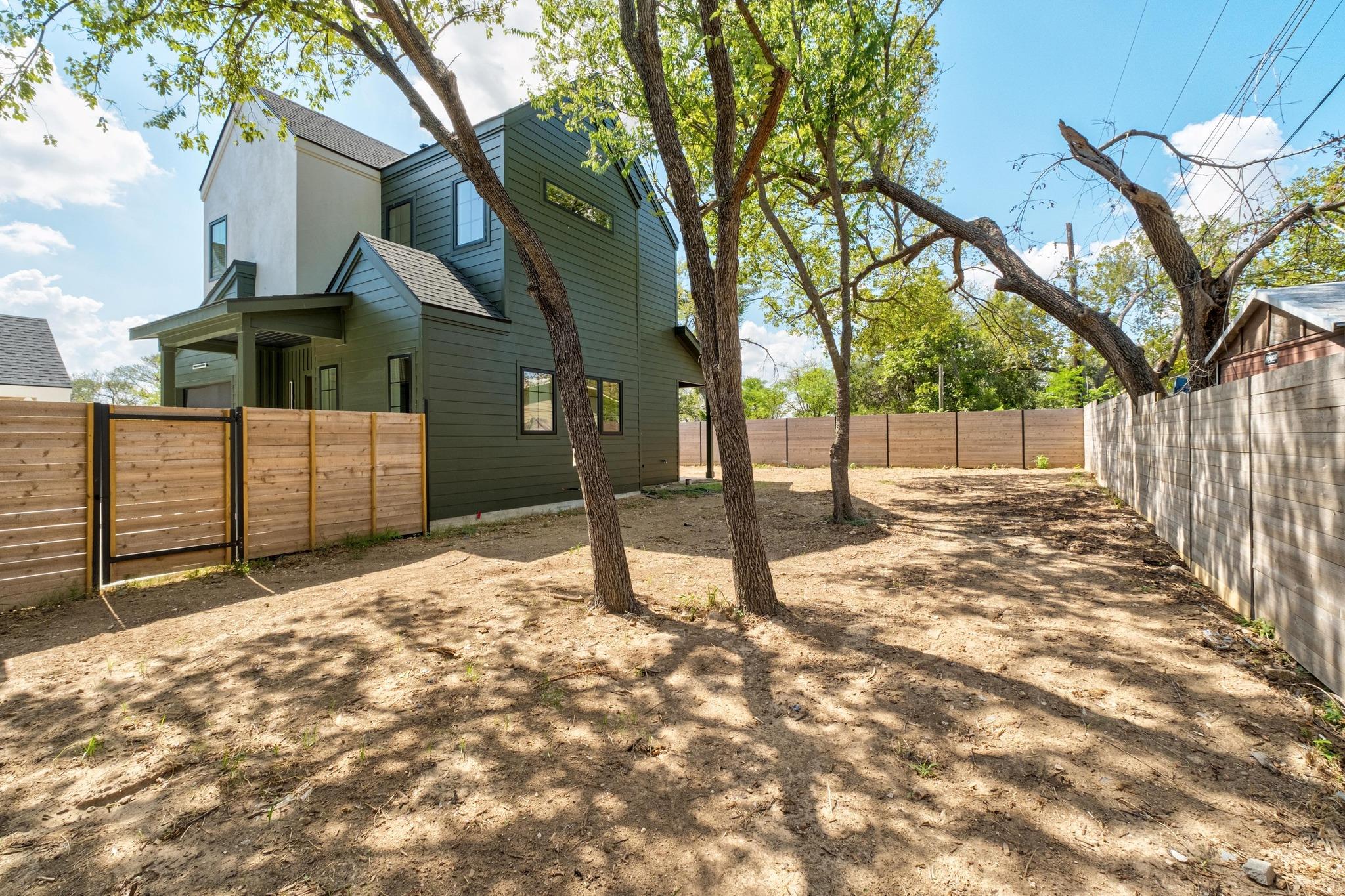 5203 Star Light Ter # 2, Austin, TX 78721