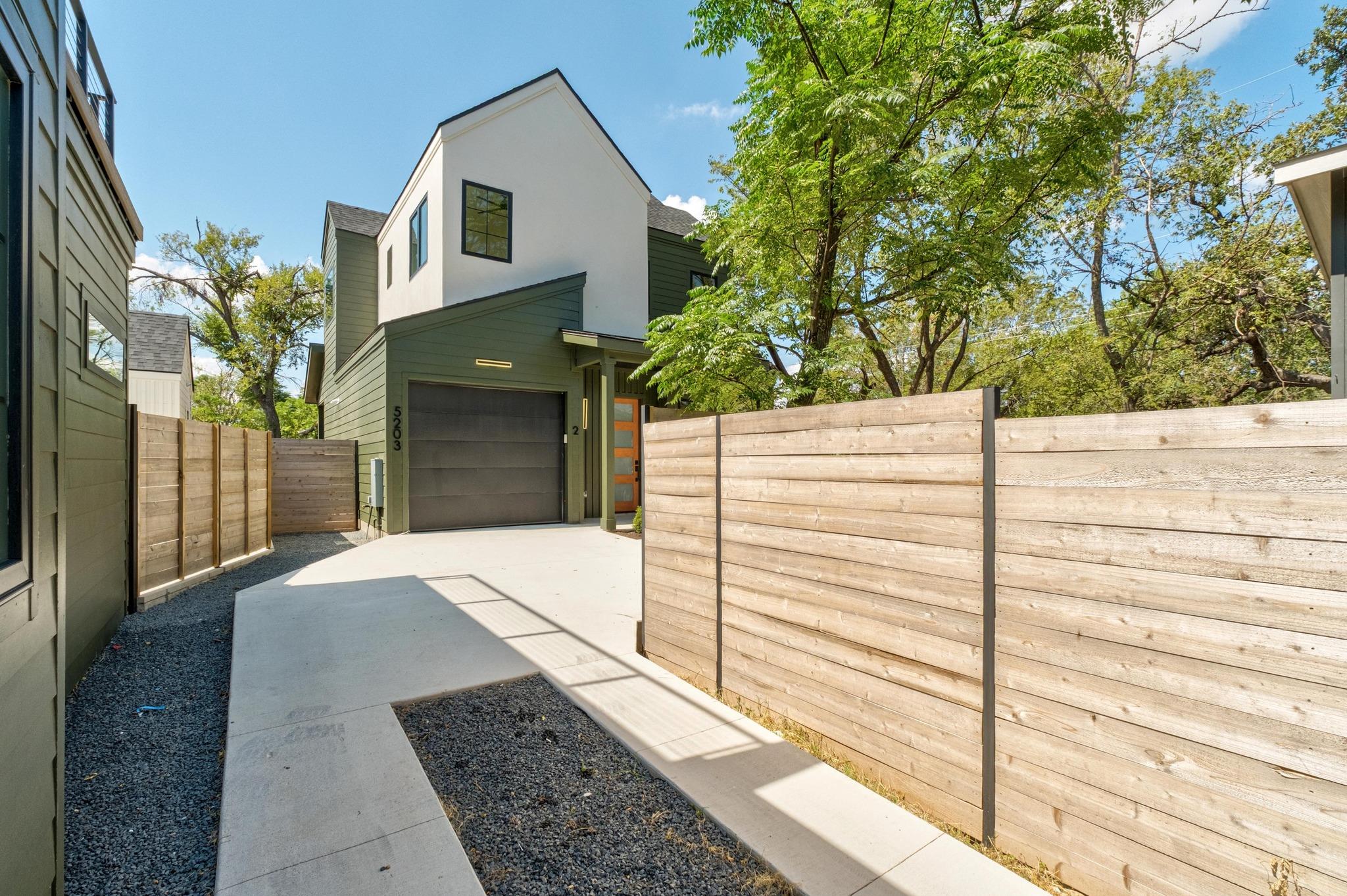 5203 Star Light Ter # 2, Austin, TX 78721