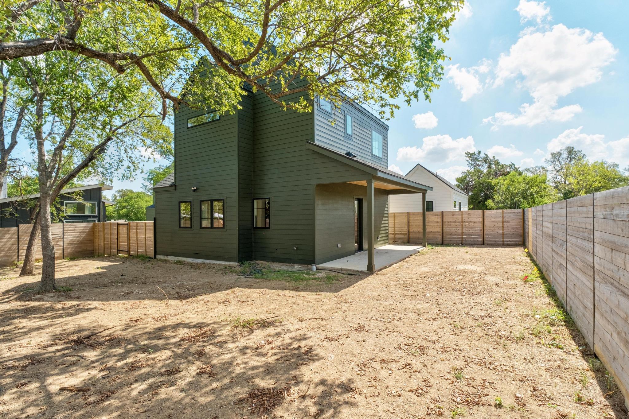 5203 Star Light Ter # 2, Austin, TX 78721