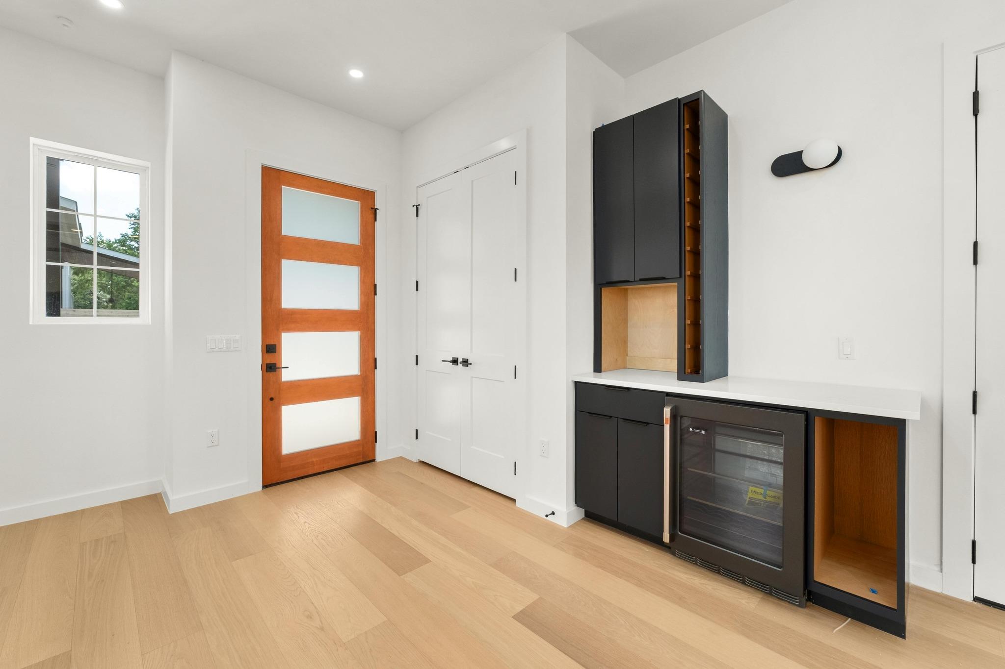 5203 Star Light Ter # 2, Austin, TX 78721