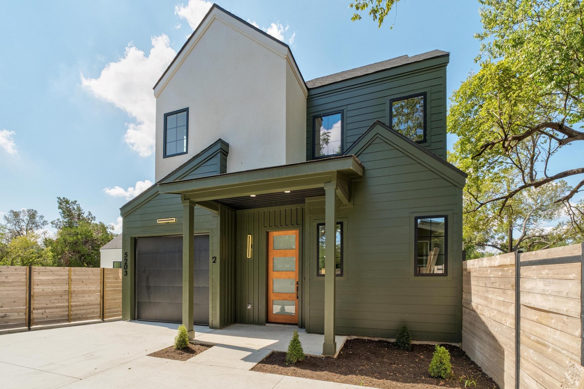 5203 Star Light Ter # 2, Austin, TX 78721