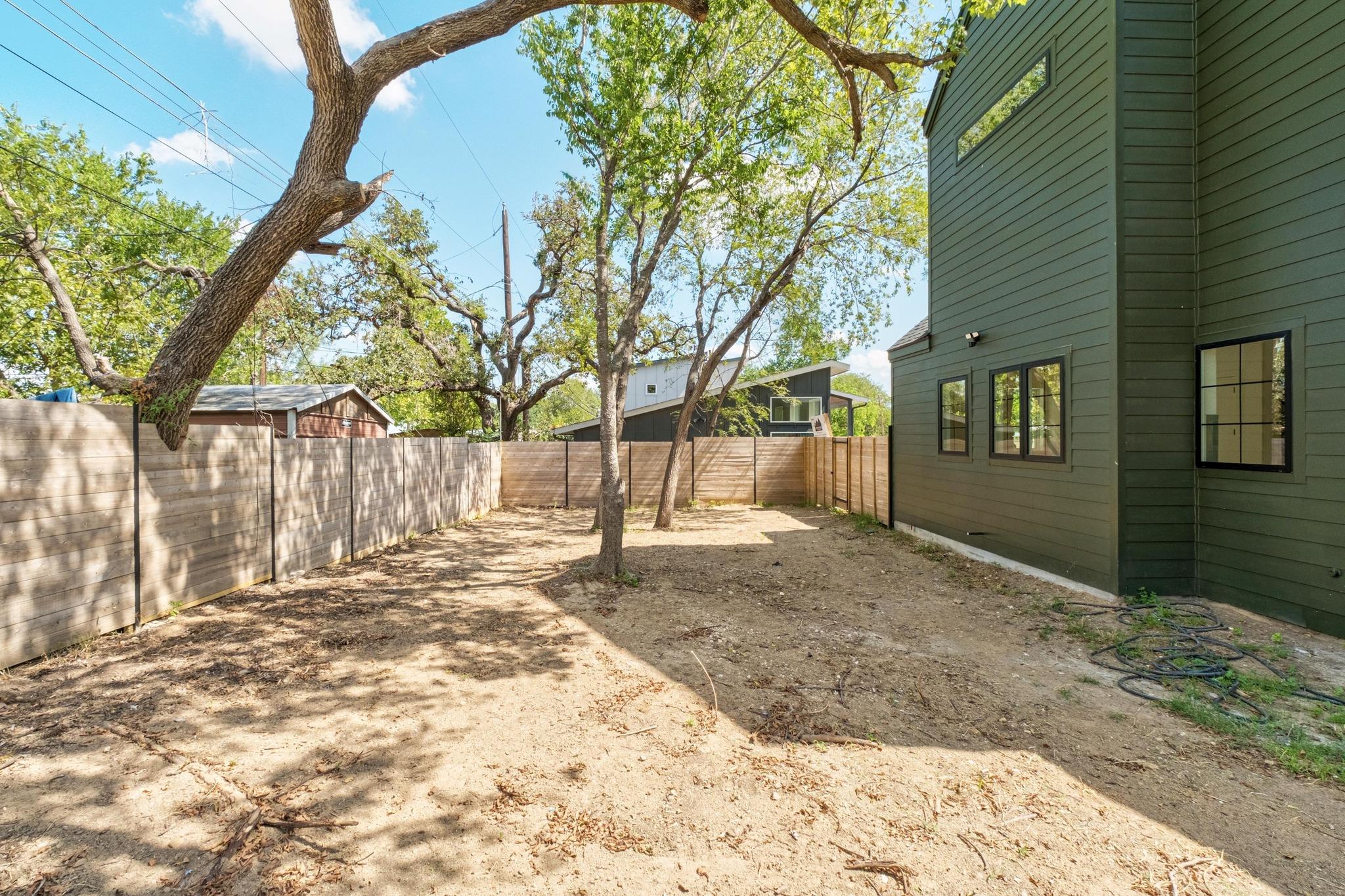 5203 Star Light Ter # 2, Austin, TX 78721