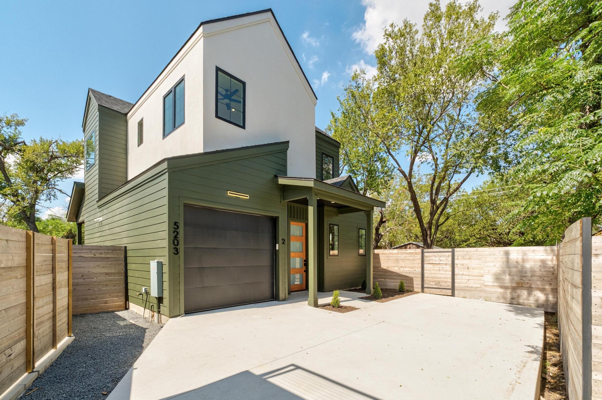 5203 Star Light Ter # 2, Austin, TX 78721