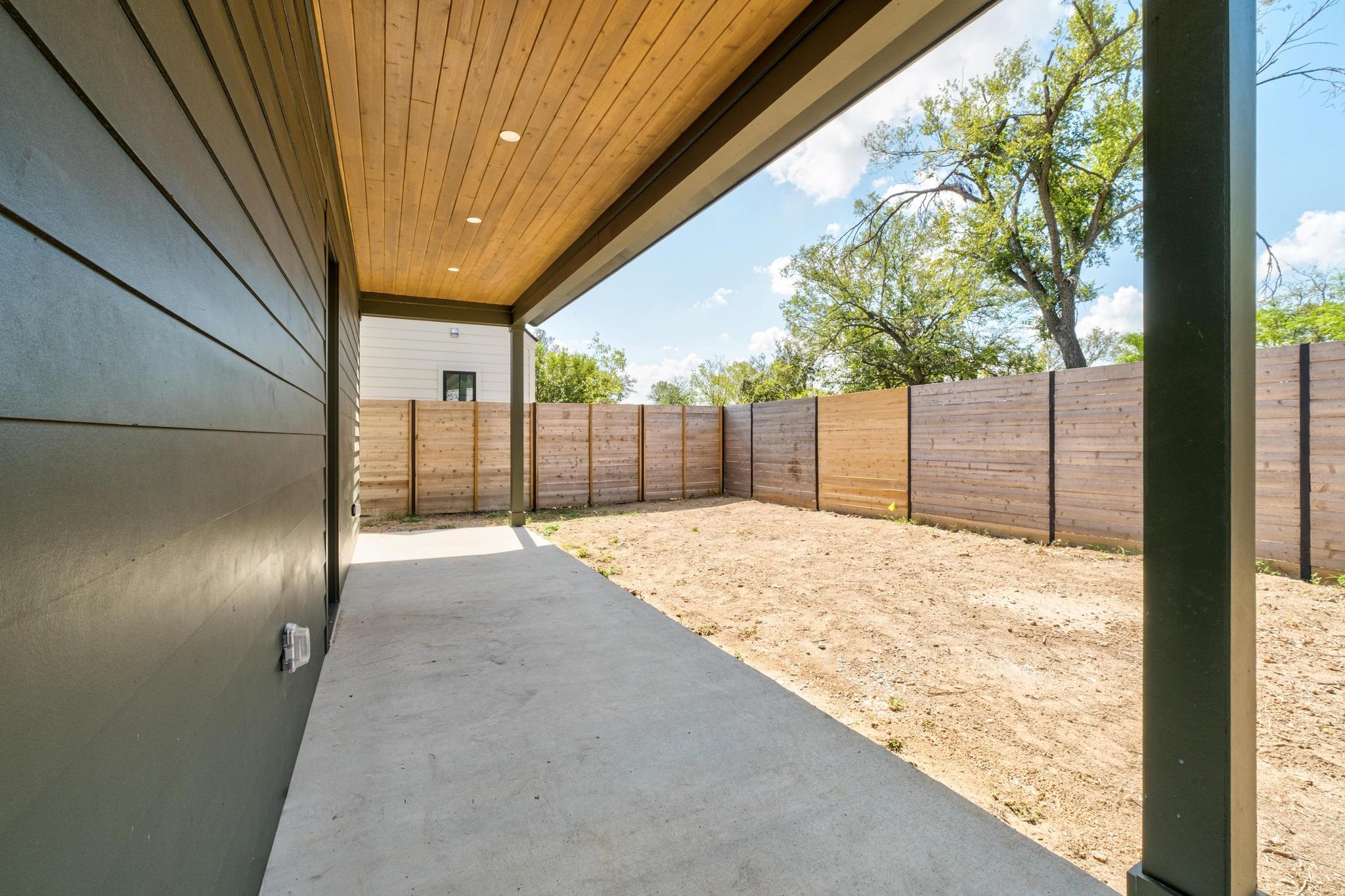 5203 Star Light Ter # 2, Austin, TX 78721