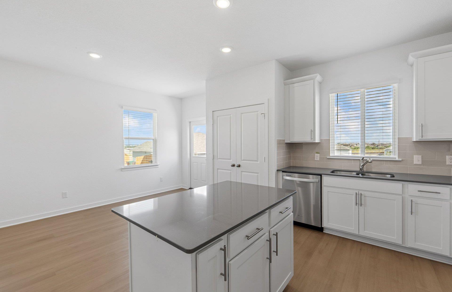 1311 Sky Ridge Ct, Belton, TX 76513