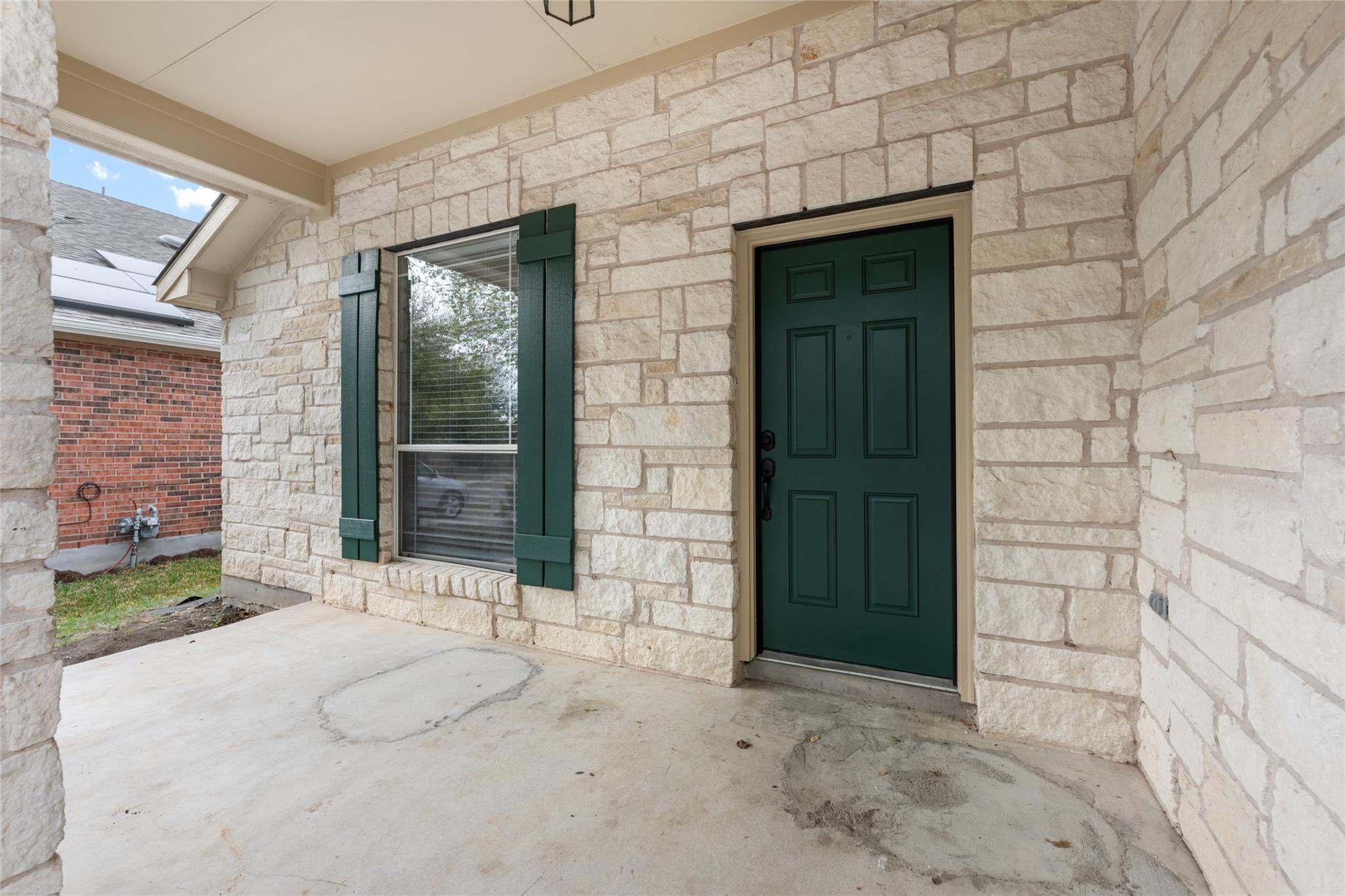 4009 Veiled Falls Dr, Pflugerville, TX 78660