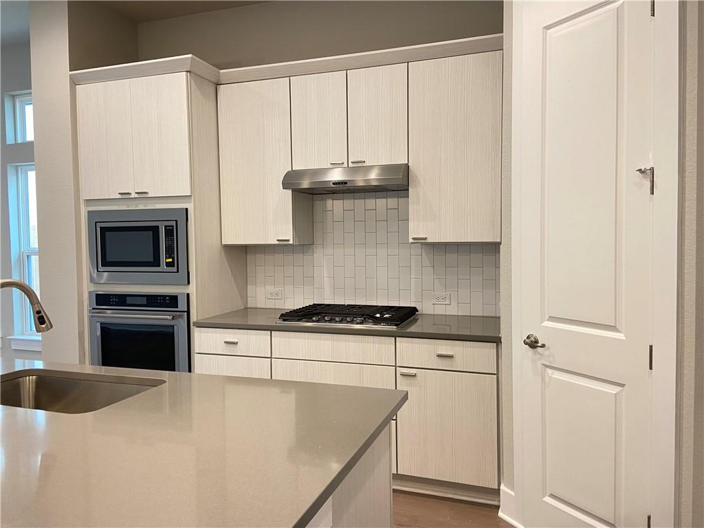 1615 Woodwind Ln, Austin, TX 78758