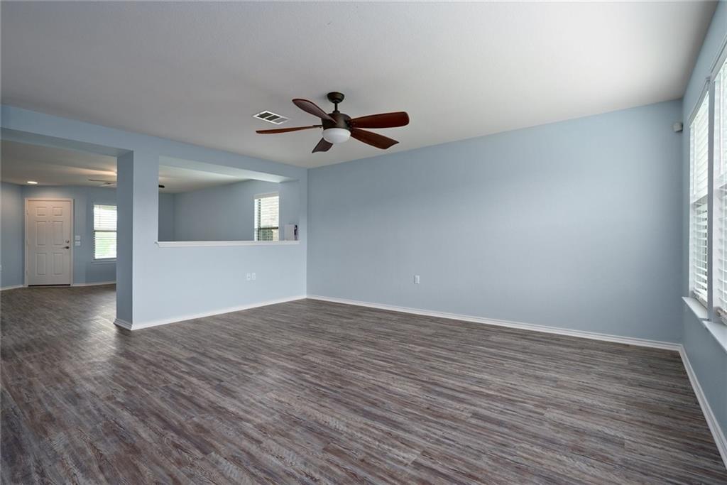 9104 Edmundsbury Dr, Austin, TX 78747