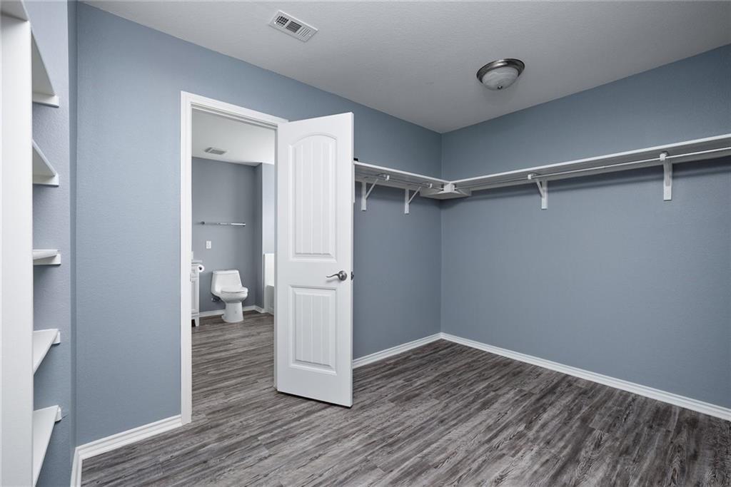 9104 Edmundsbury Dr, Austin, TX 78747