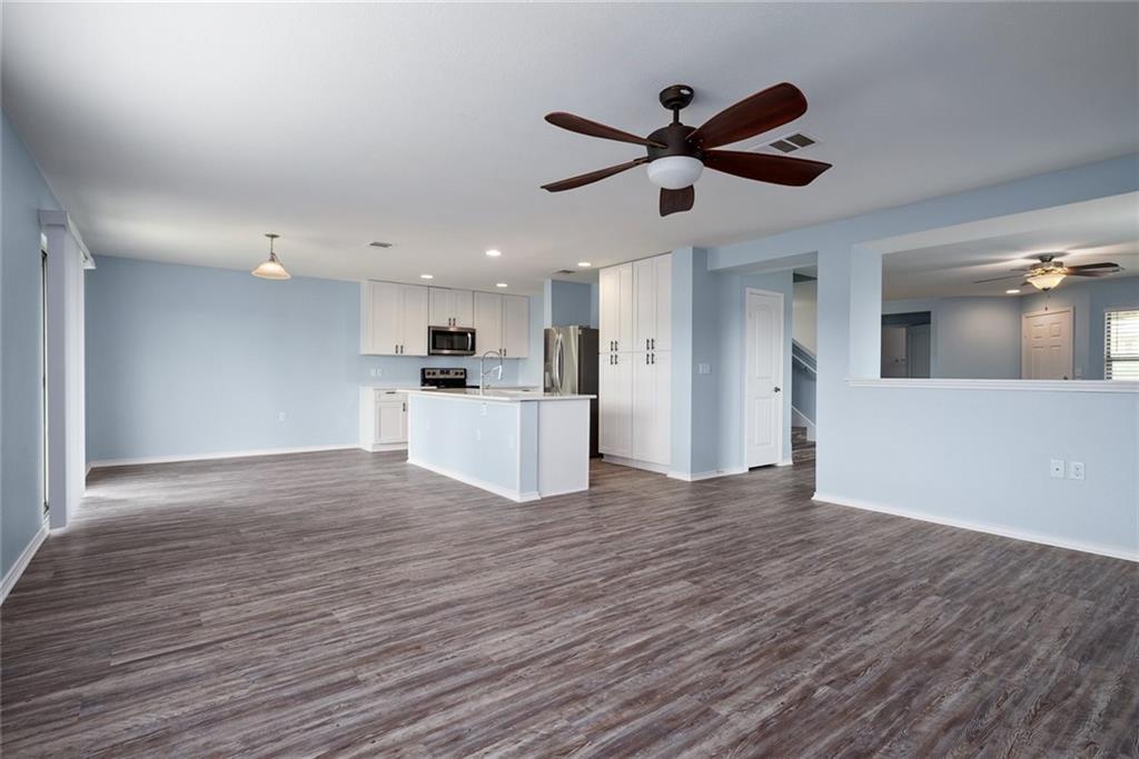 9104 Edmundsbury Dr, Austin, TX 78747