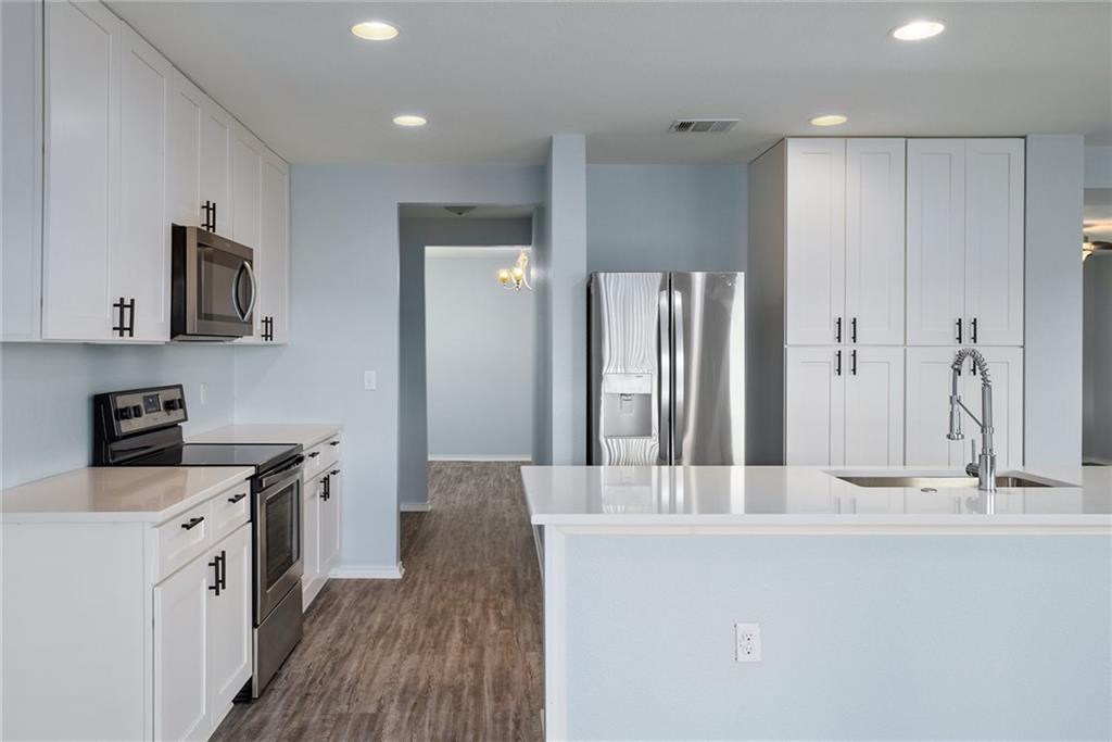 9104 Edmundsbury Dr, Austin, TX 78747