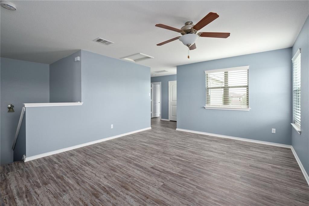 9104 Edmundsbury Dr, Austin, TX 78747