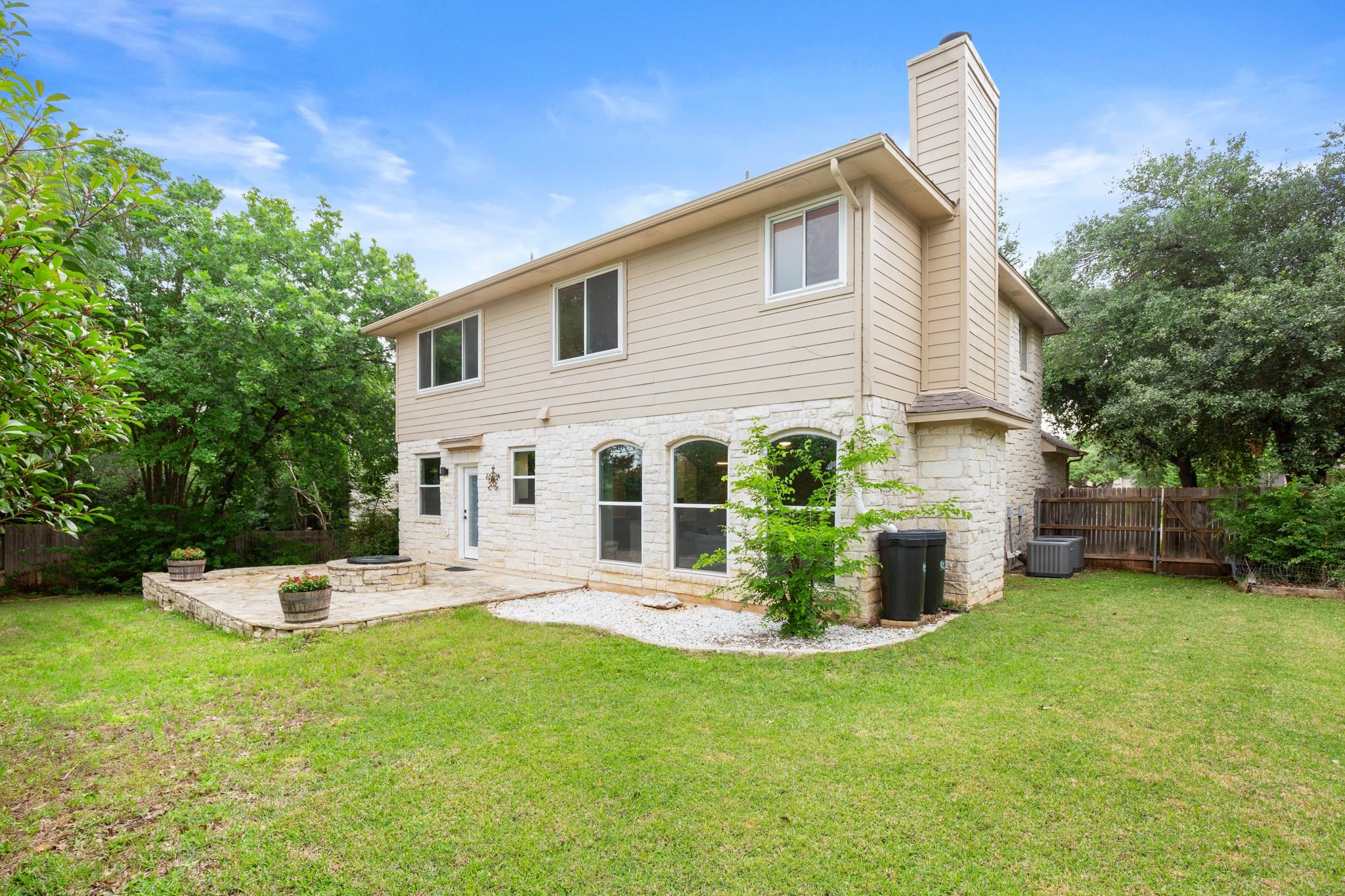 2030 Kimbrook Dr, Round Rock, TX 78681