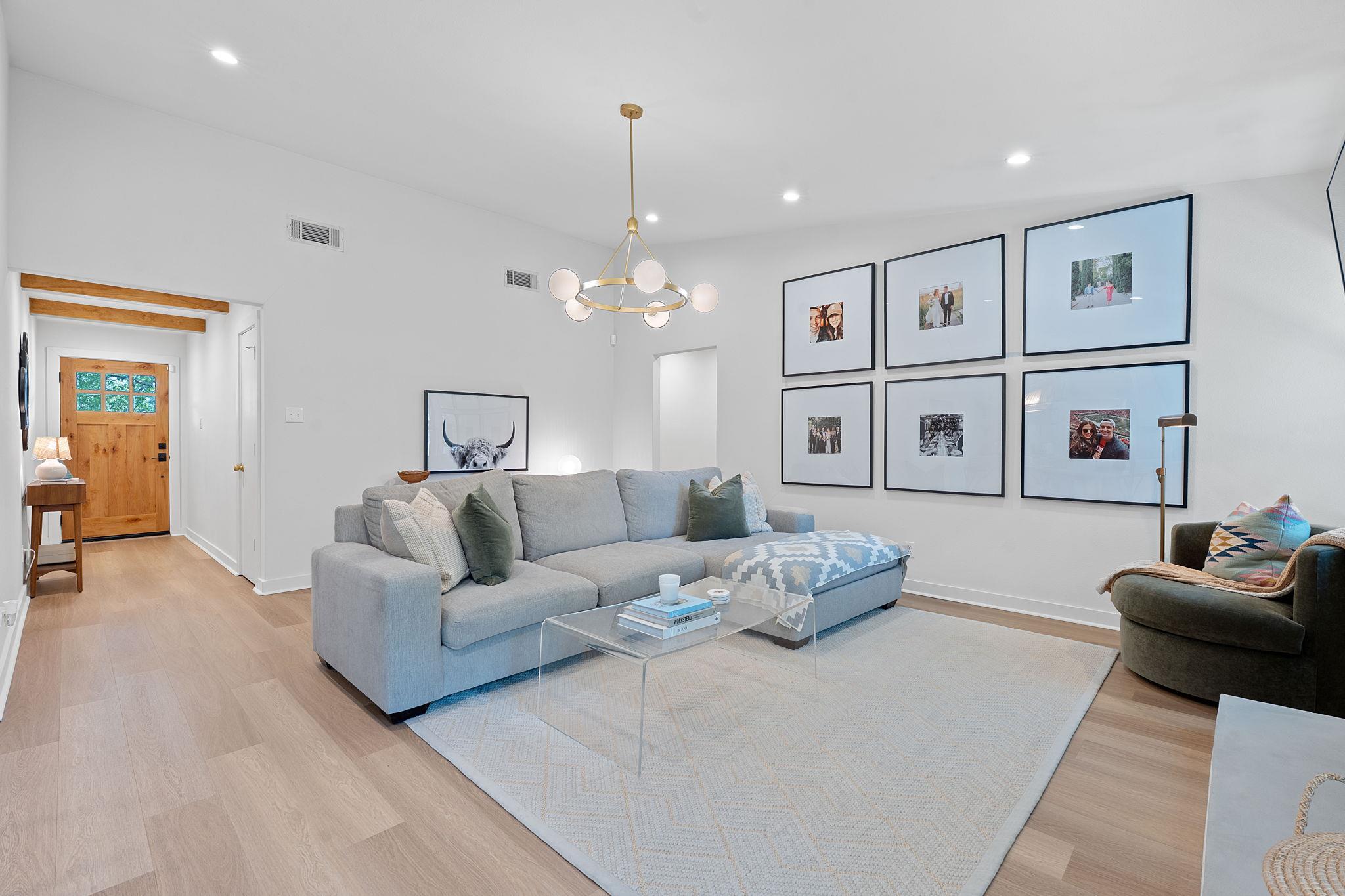 3311 Harpers Ferry Ln, Austin, TX 78745