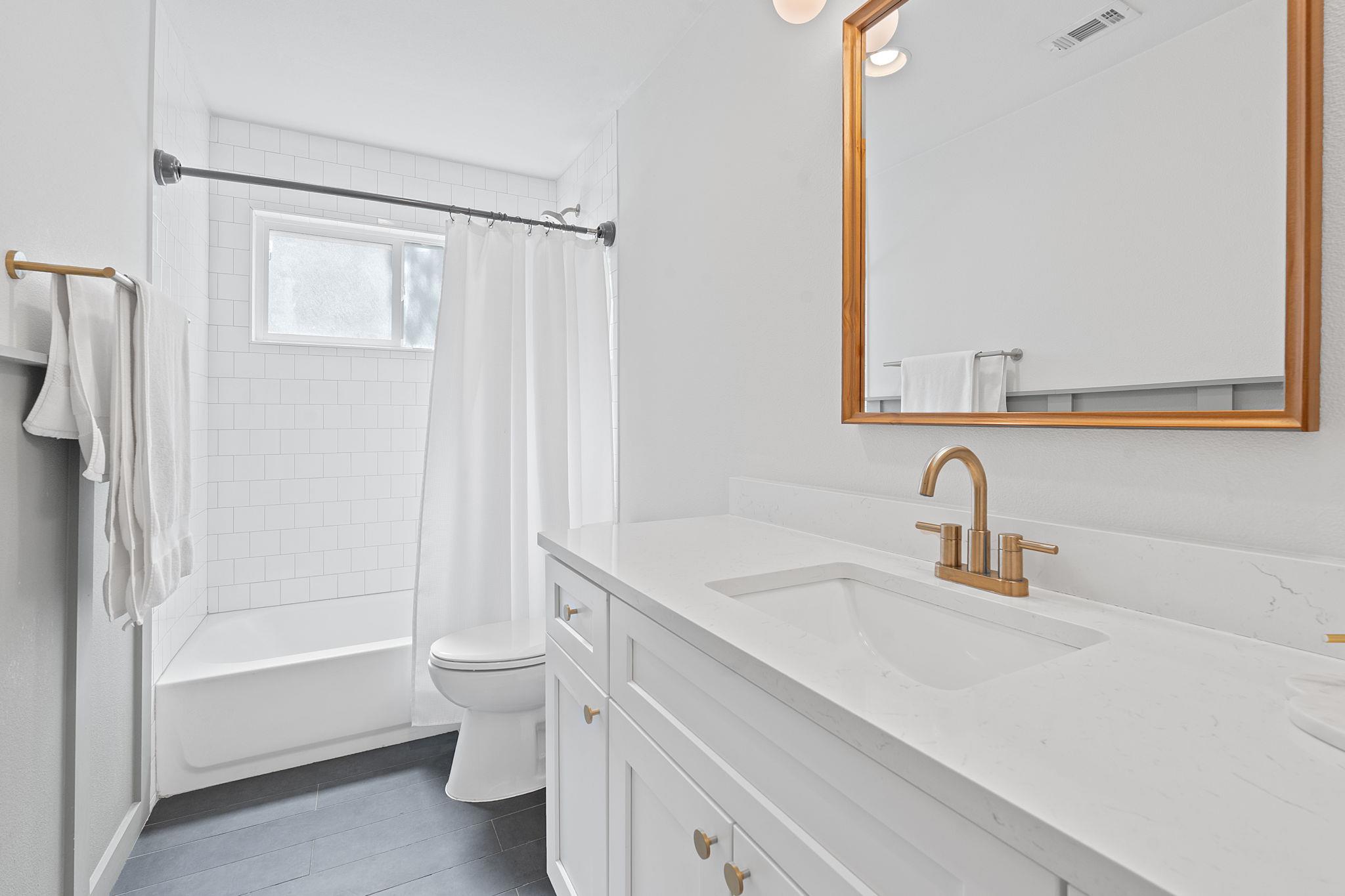 3311 Harpers Ferry Ln, Austin, TX 78745