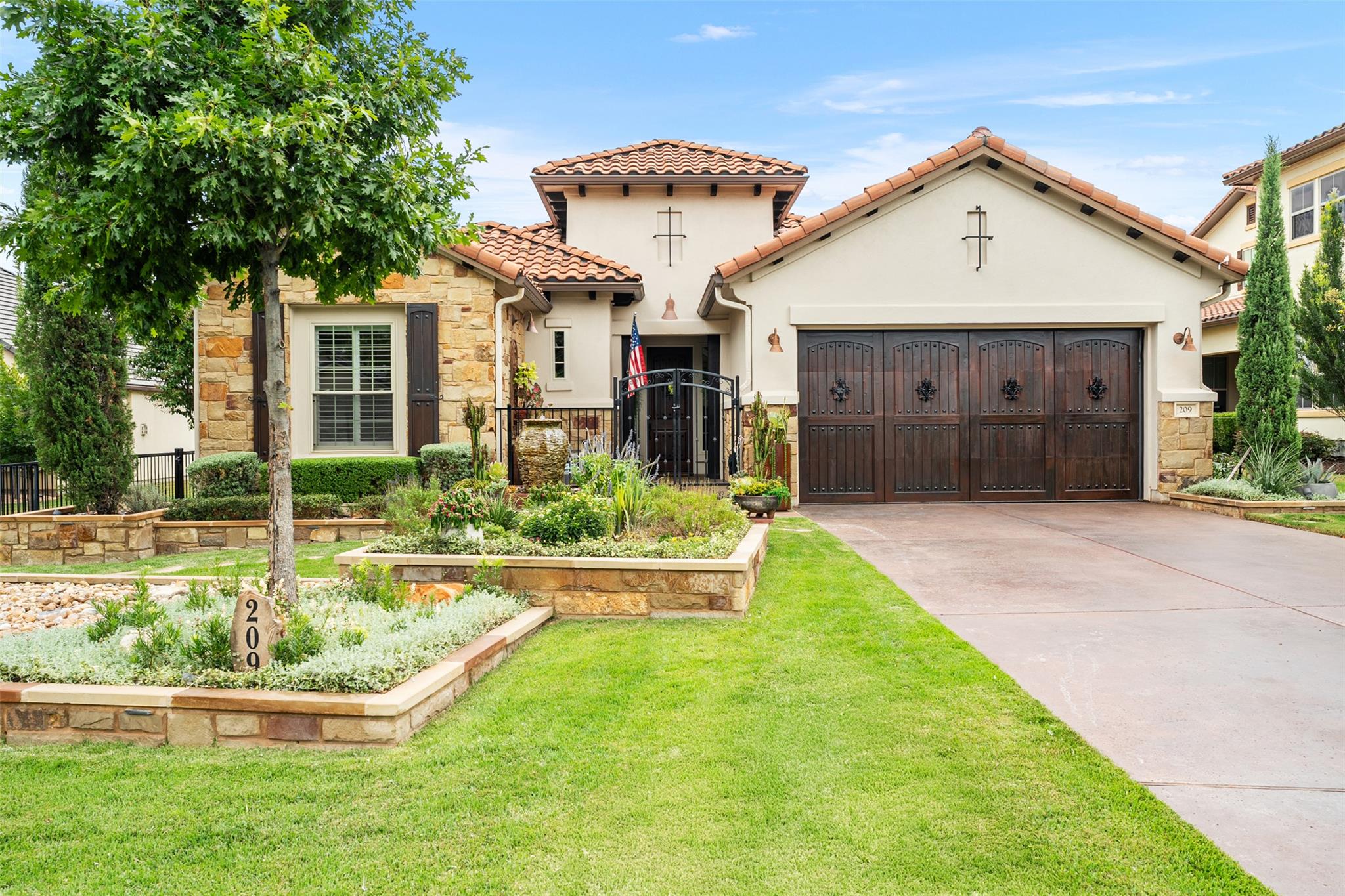 209 Cimarron Hills Trl E, Georgetown, TX 78628