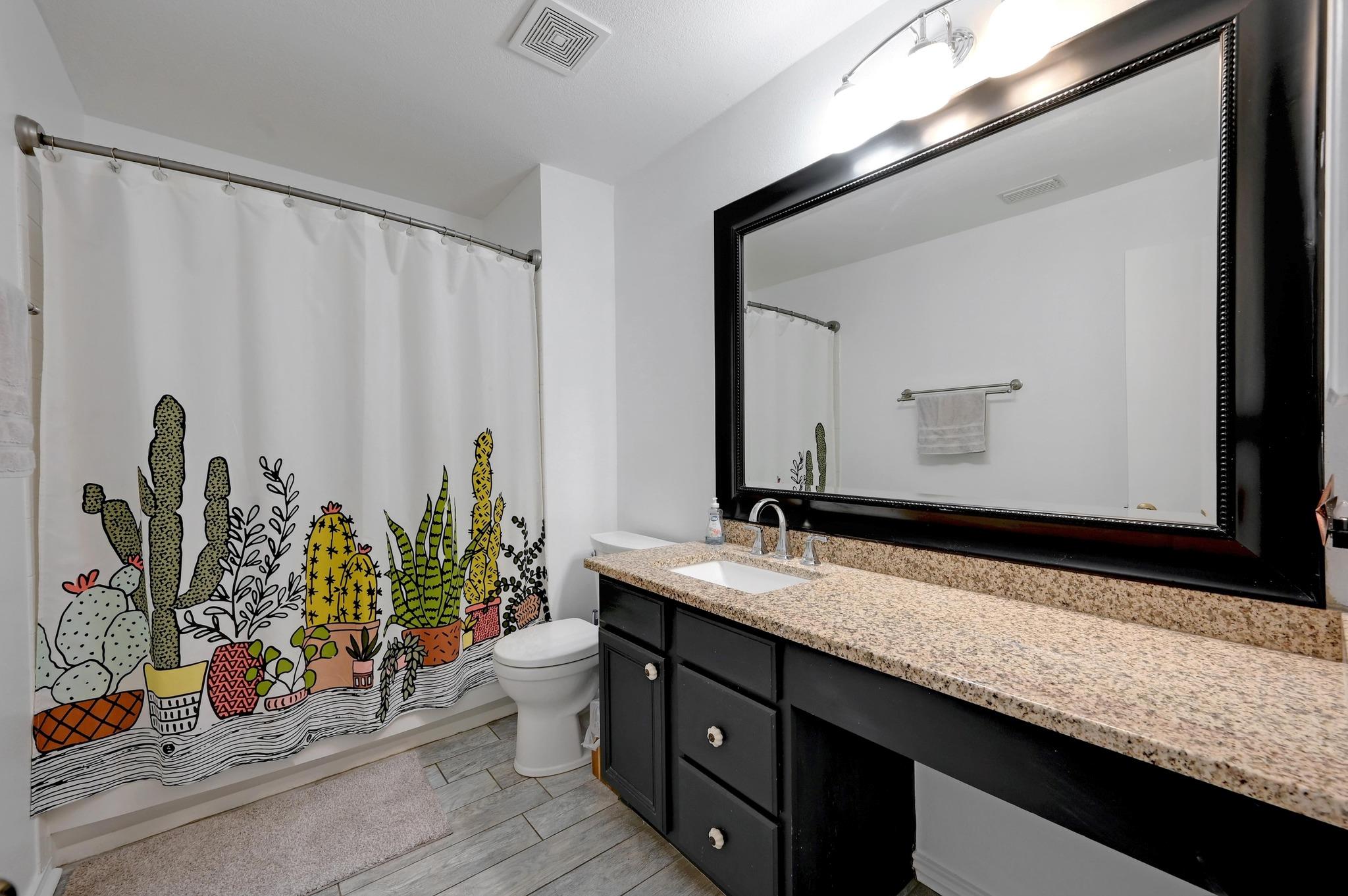 7410 Tom Watson Ct, San Antonio, TX 78244