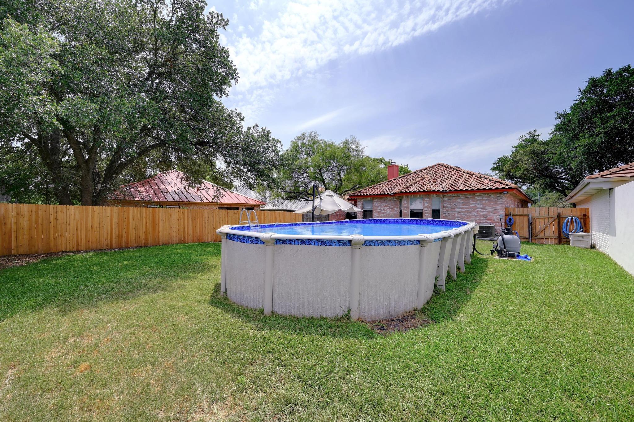 7410 Tom Watson Ct, San Antonio, TX 78244
