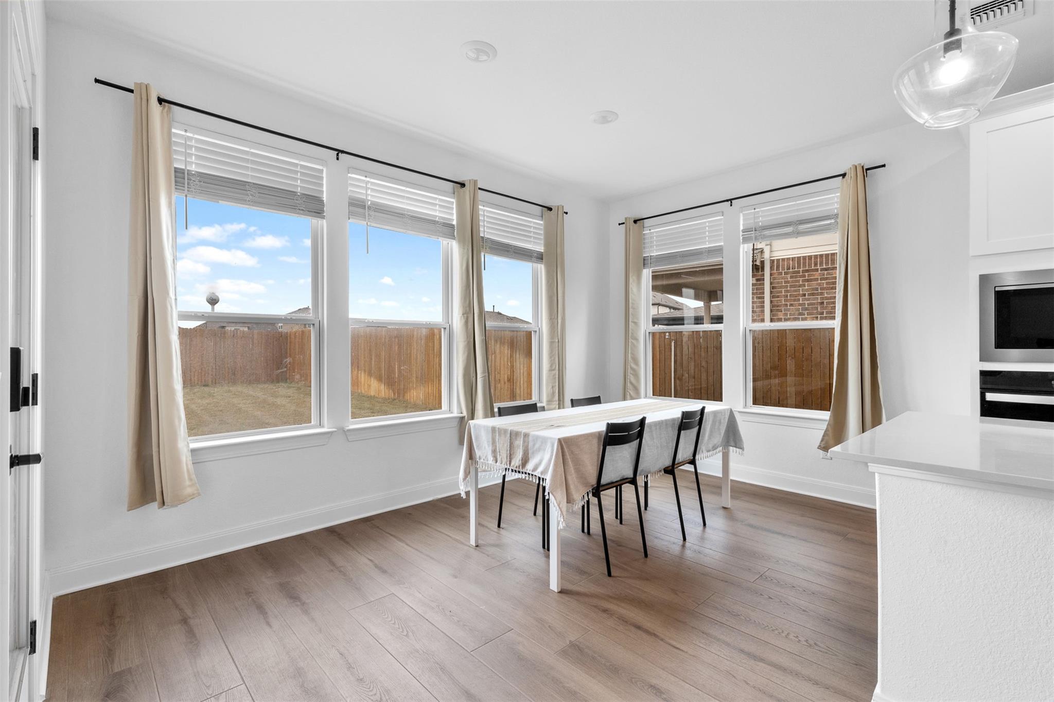 214 Queen Top Sail Way, Kyle, TX 78640