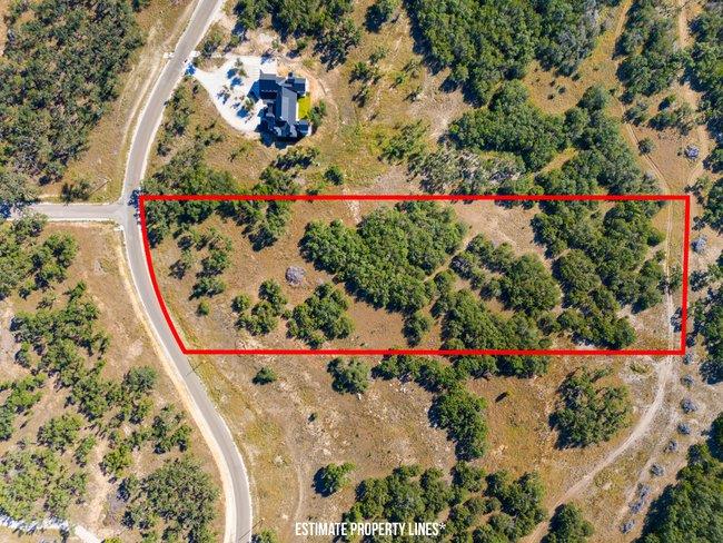 618 Windmill Ridge Dr, Blanco, TX 78606