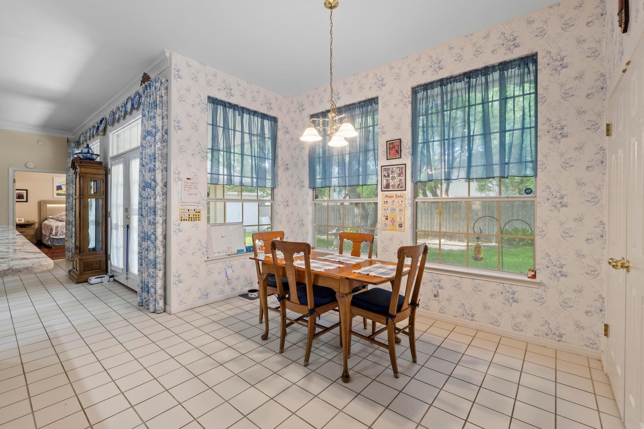 7914 Jester Blvd, Austin, TX 78750