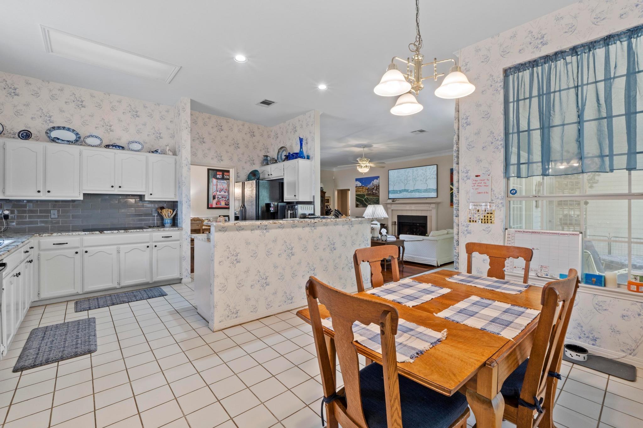 7914 Jester Blvd, Austin, TX 78750