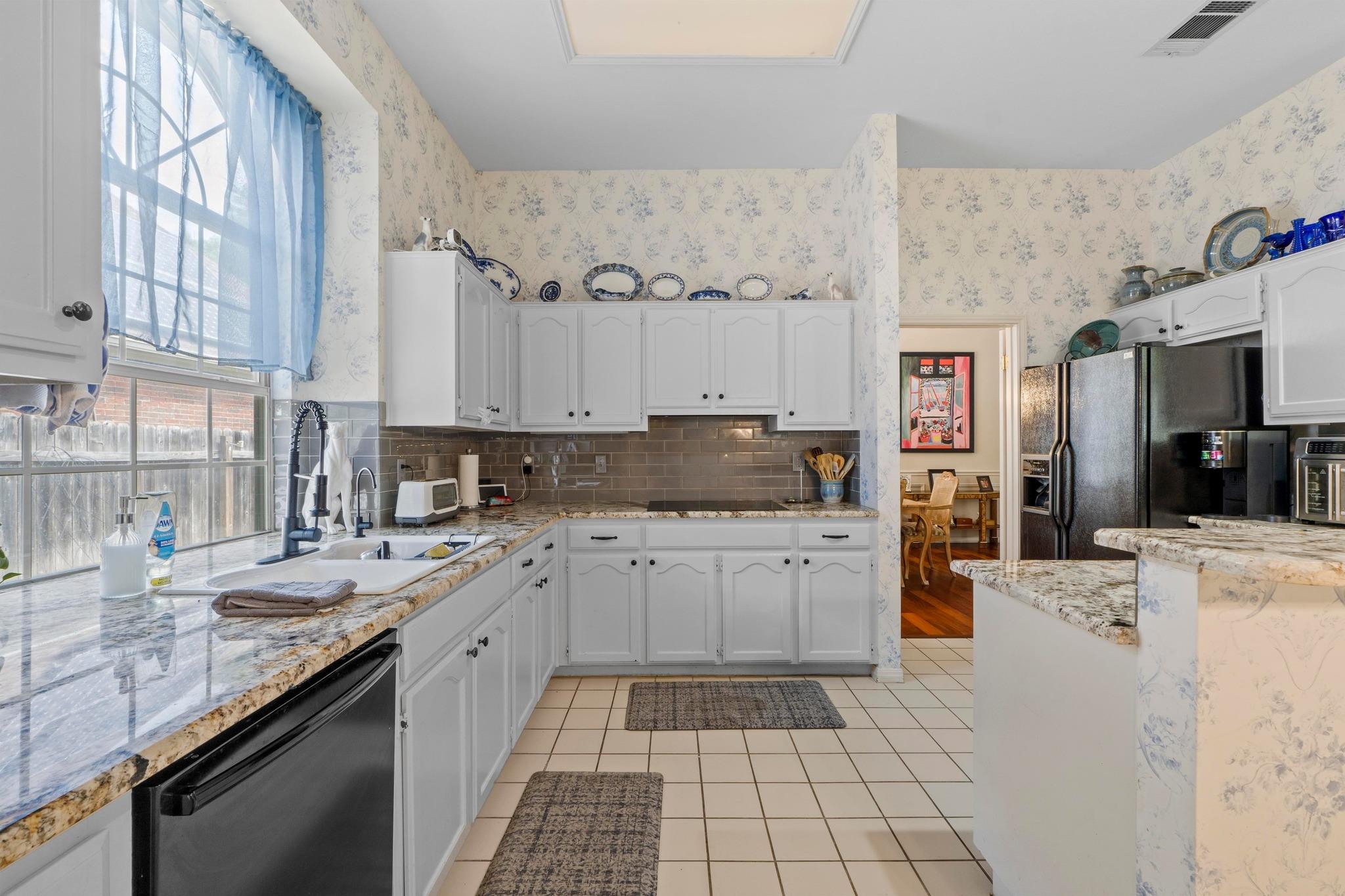 7914 Jester Blvd, Austin, TX 78750