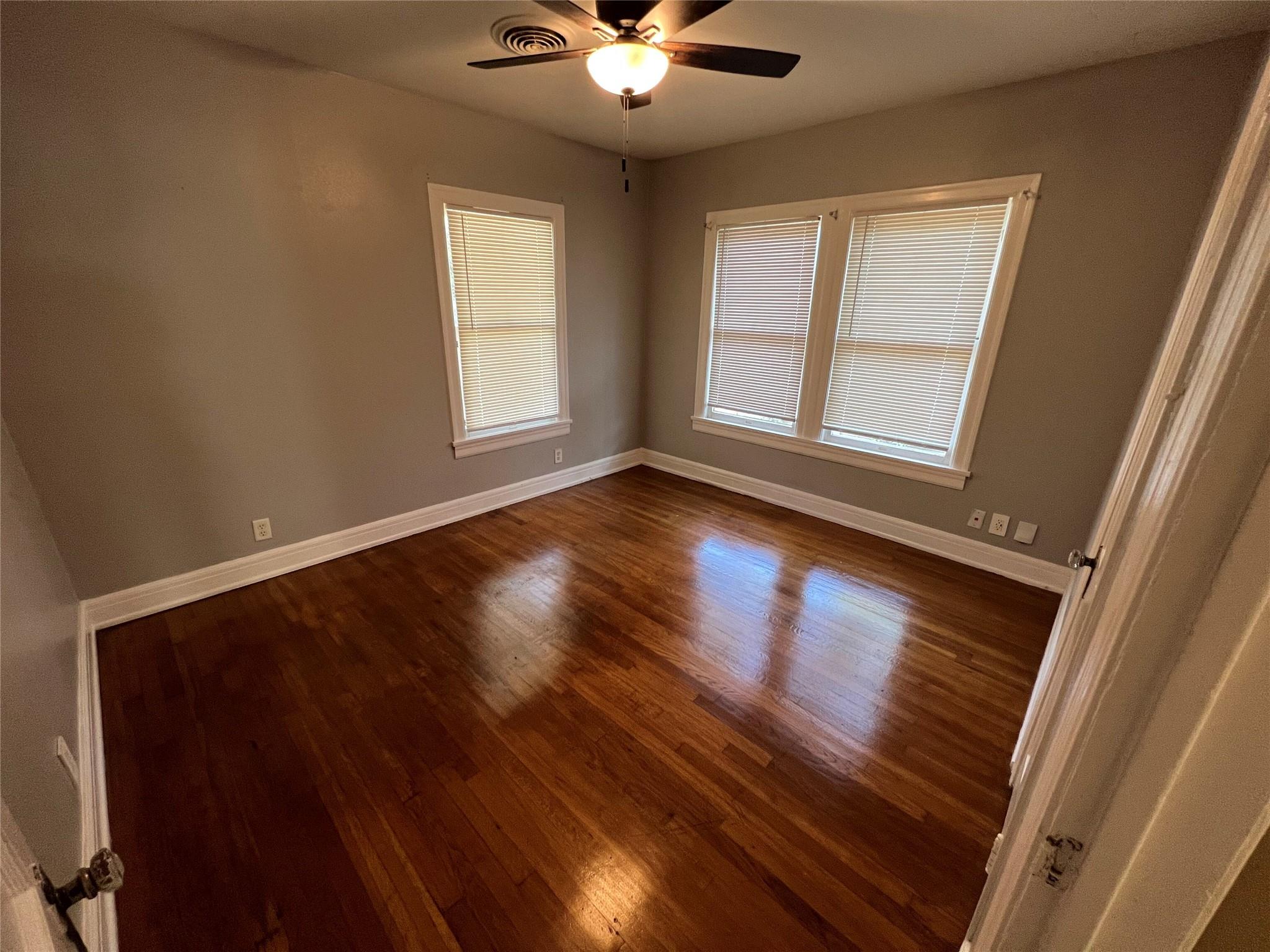 307 E 38th St, Austin, TX 78705