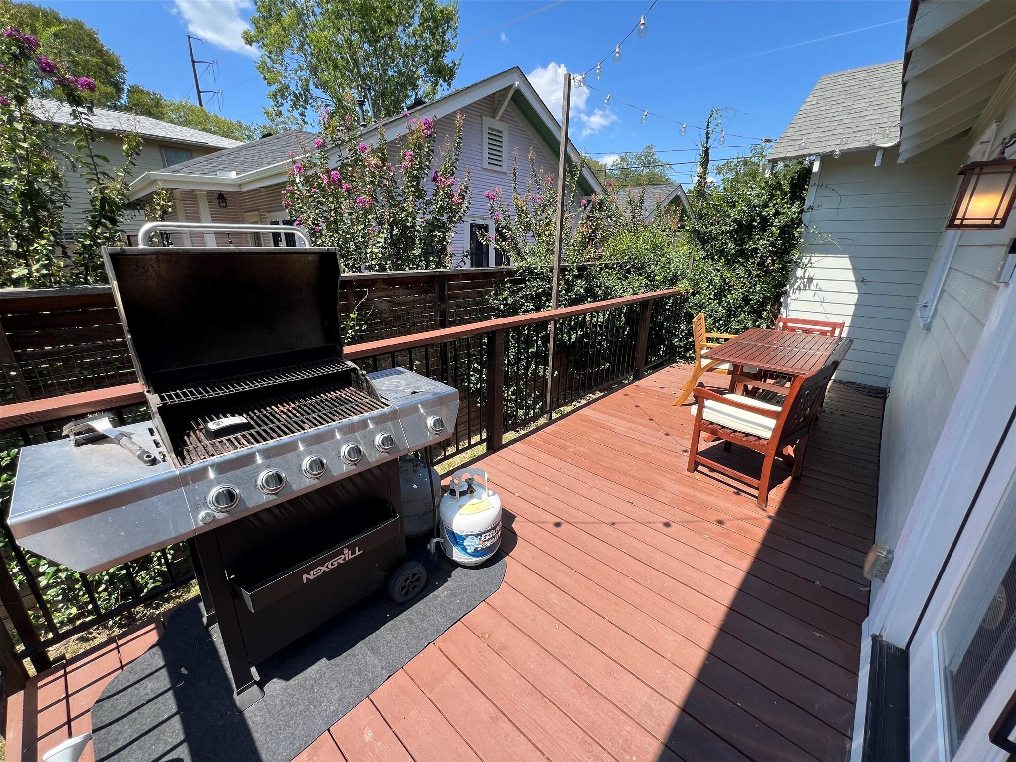 307 E 38th St, Austin, TX 78705