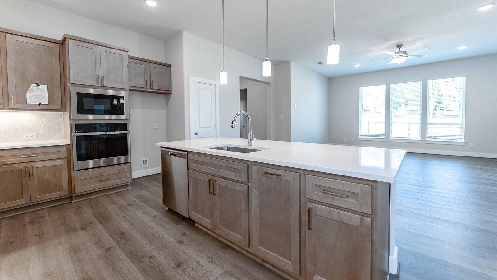 221 Cabiness Dr, Salado, TX 76571