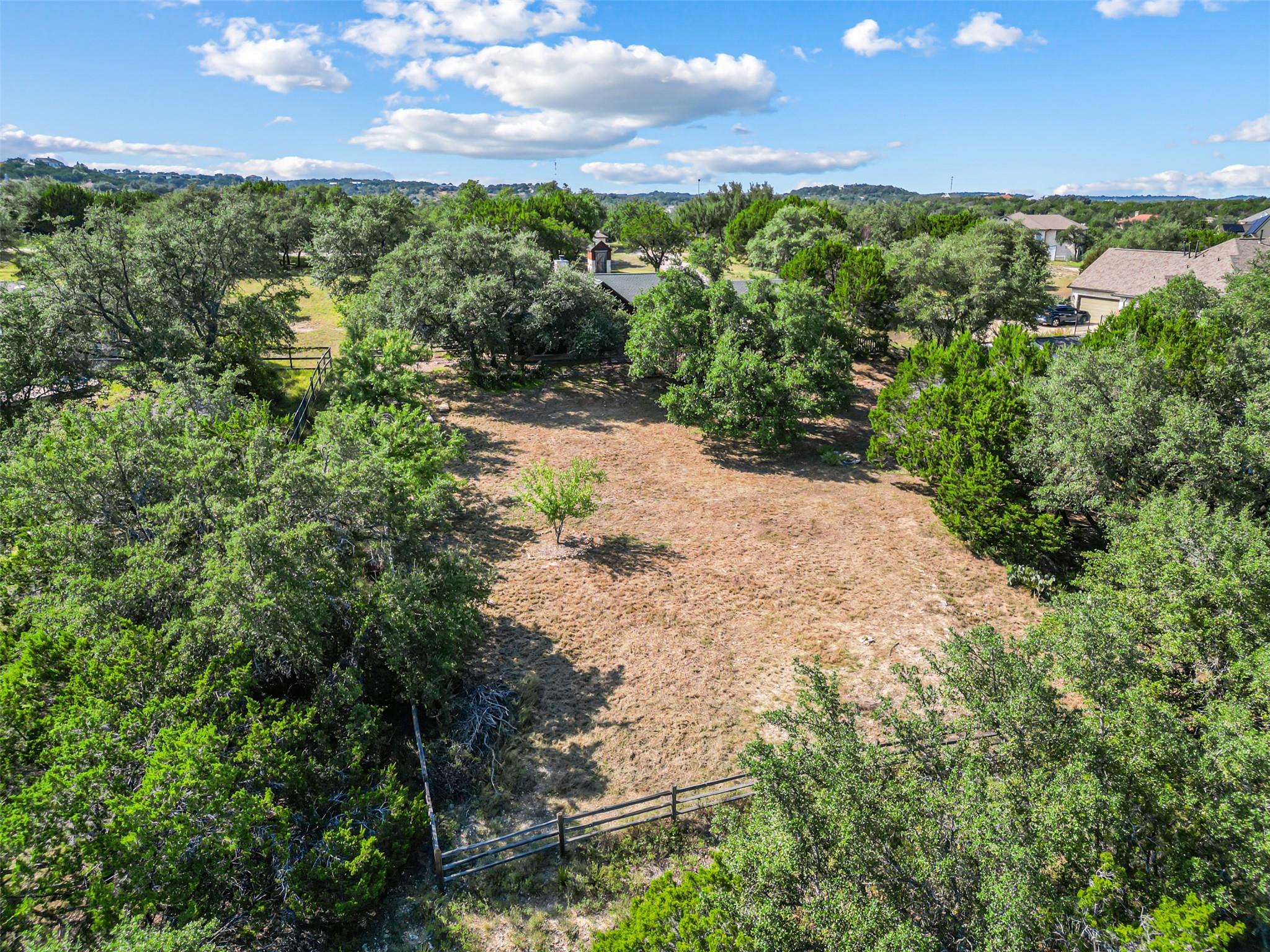 4905 Creek Meadow Cv, Spicewood, TX 78669