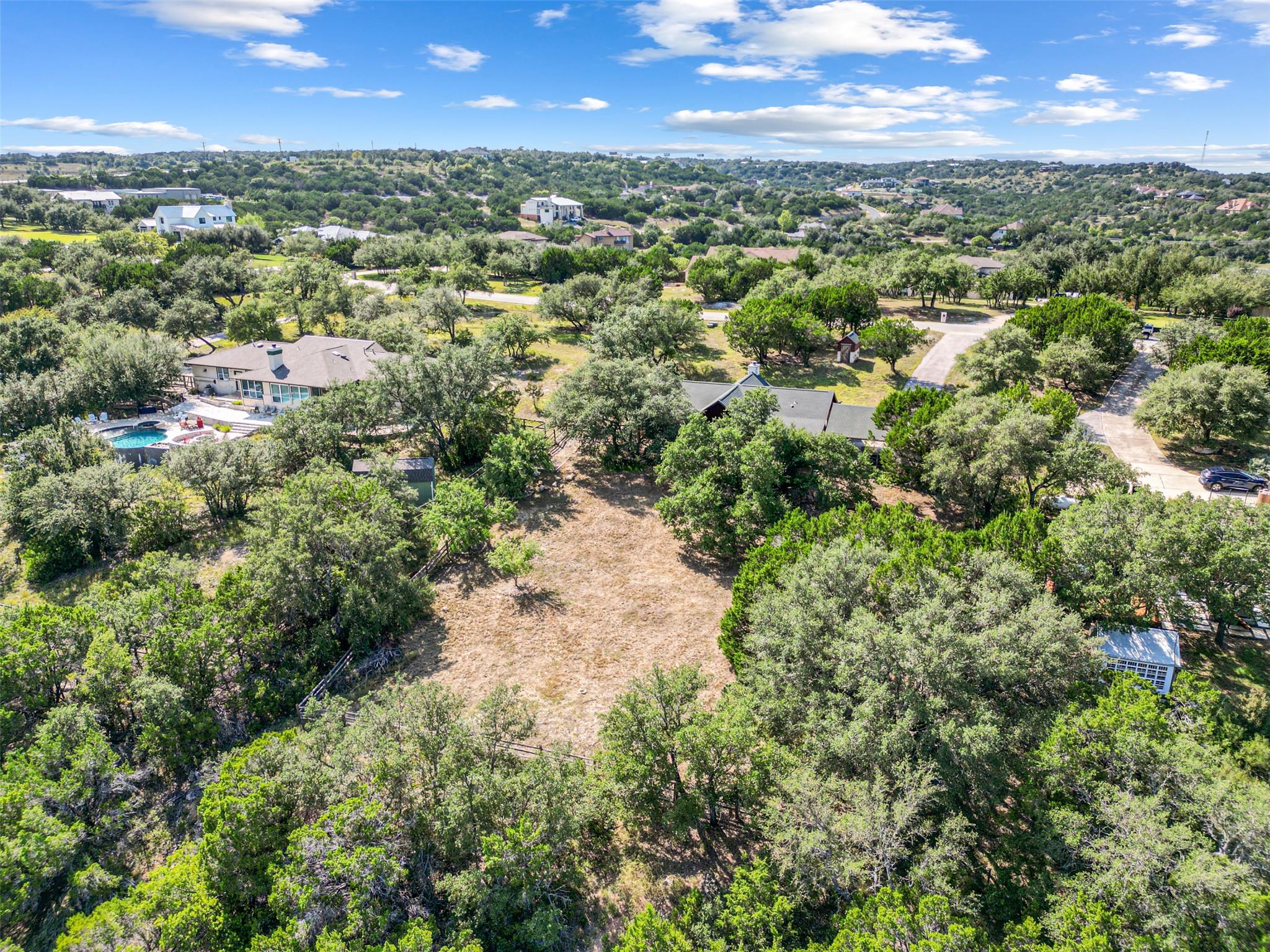 4905 Creek Meadow Cv, Spicewood, TX 78669