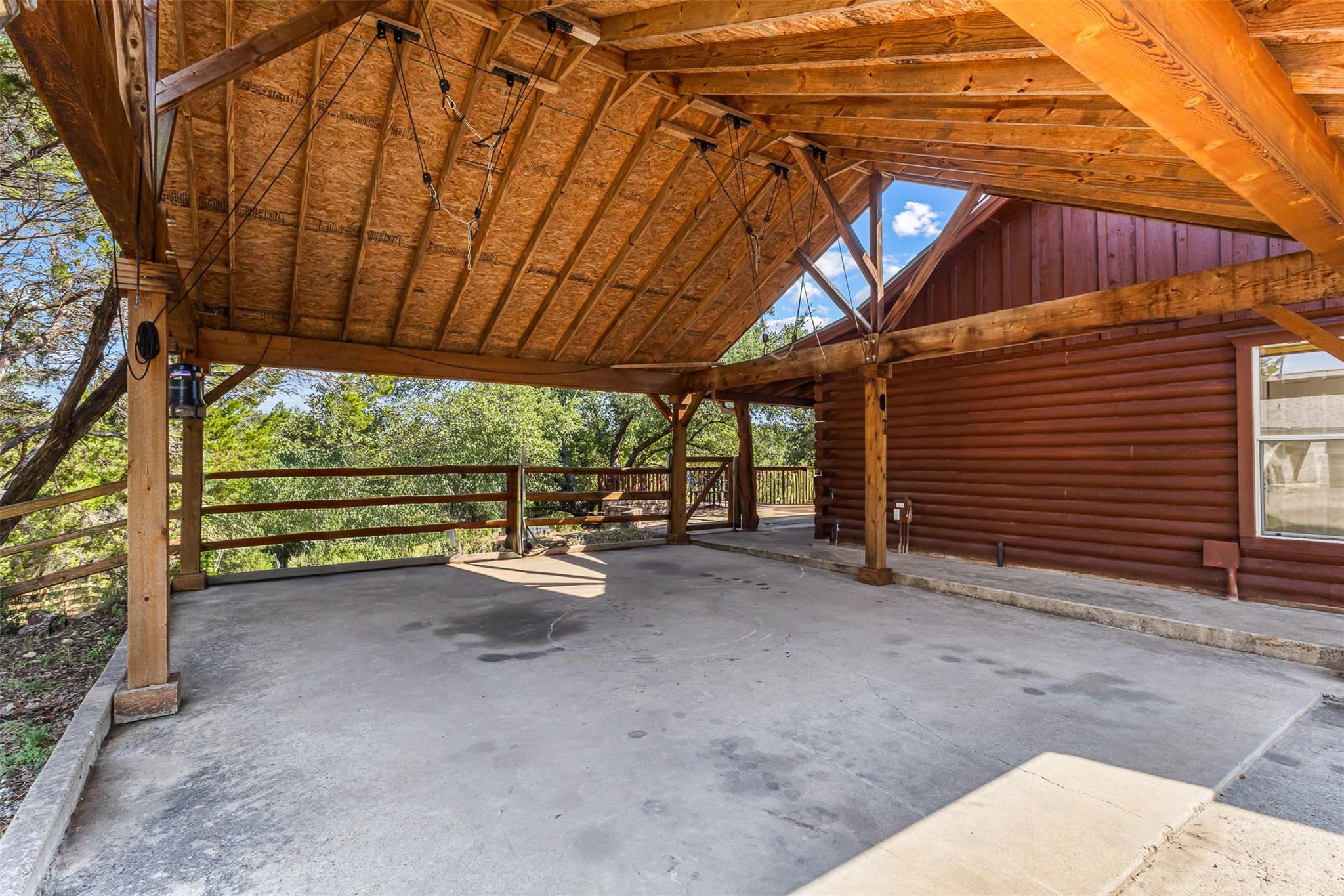 4905 Creek Meadow Cv, Spicewood, TX 78669